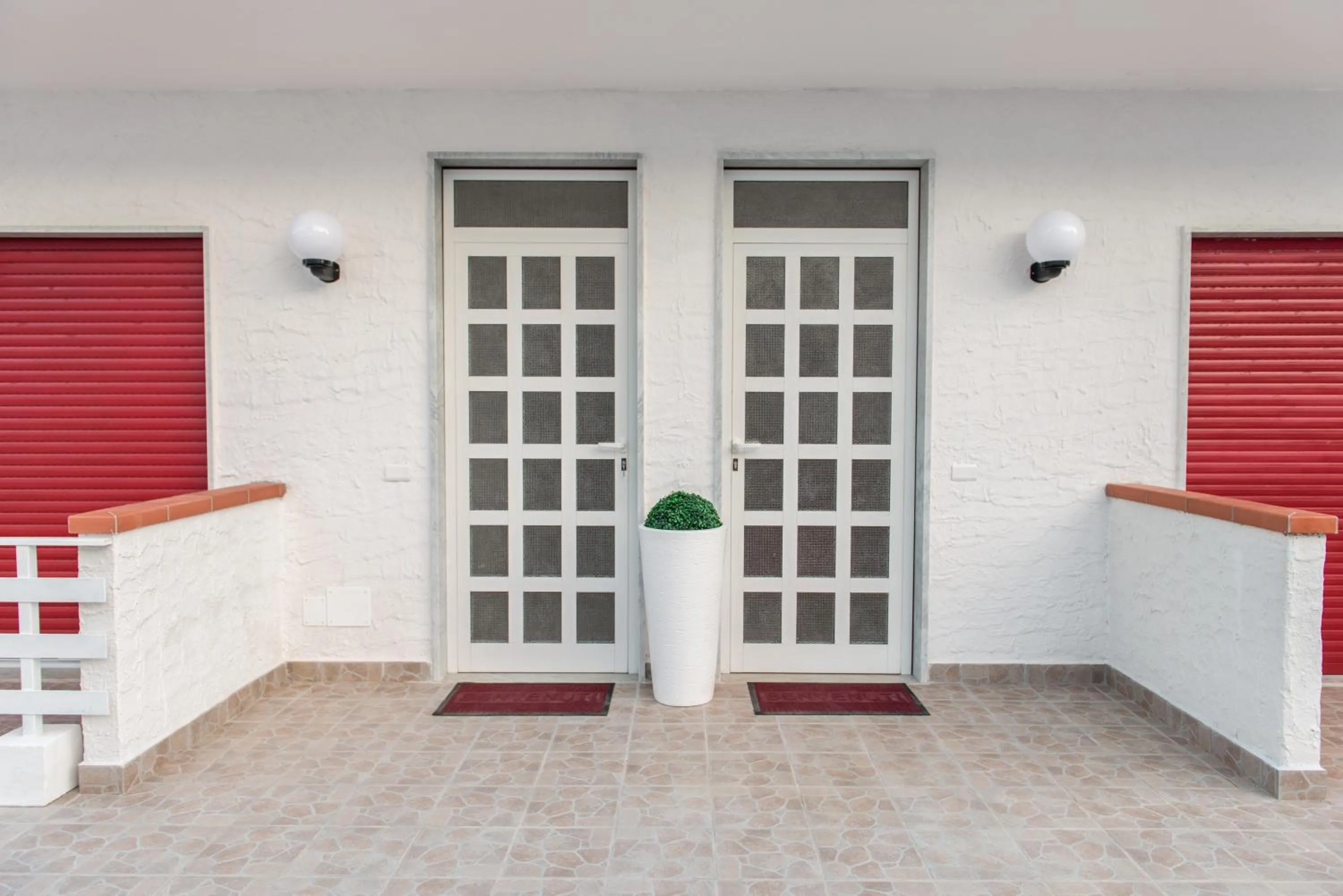 Facade/entrance in Villa Milena