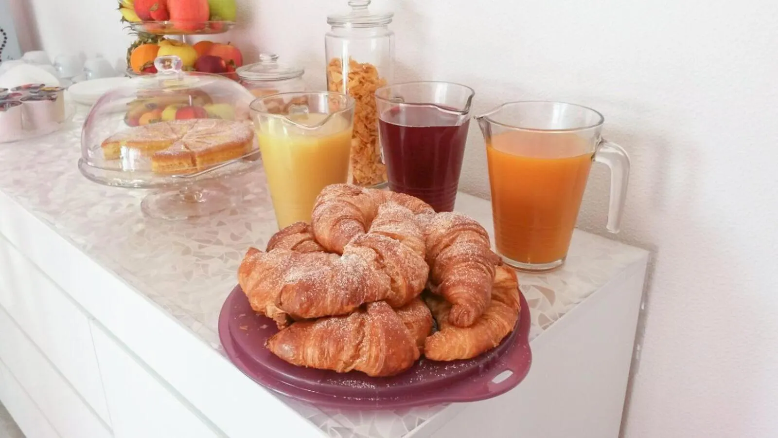 Breakfast in Villa Milena