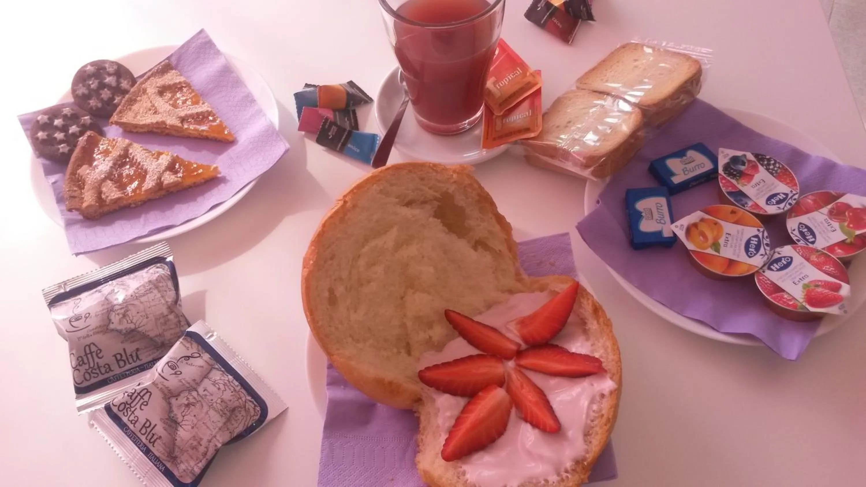 Breakfast in Villa Milena