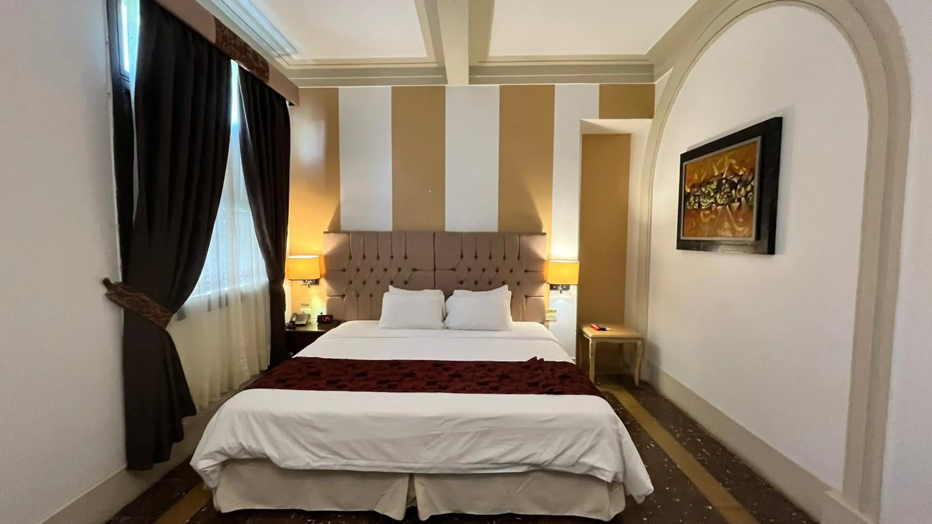 Junior Suite in Hotel Patrimonial by Greenfield Junior Suite in Hotel Patrimonial by Greenfield