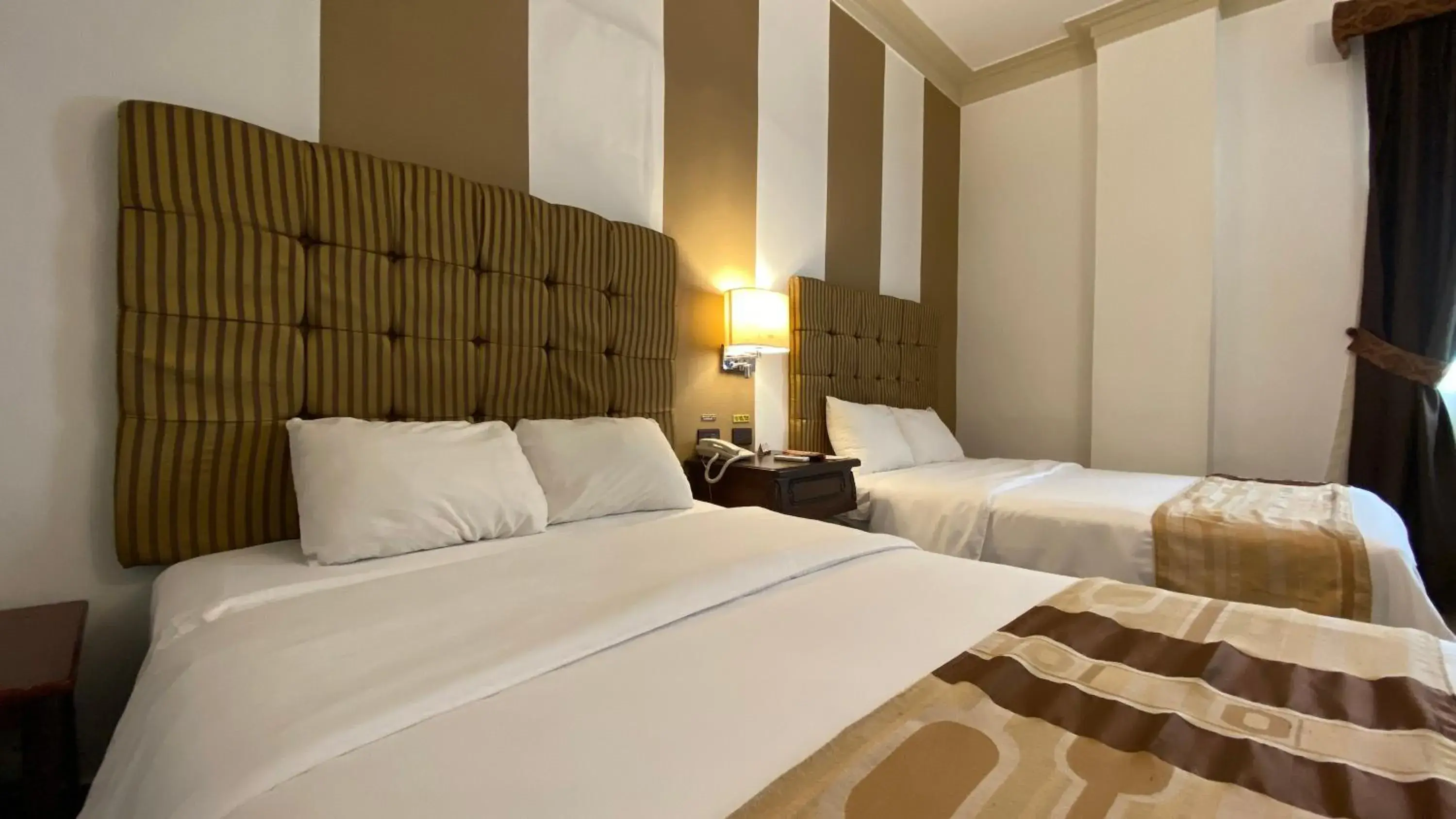 Twin Room in Hotel Patrimonial by Greenfield Twin Room in Hotel Patrimonial by Greenfield
