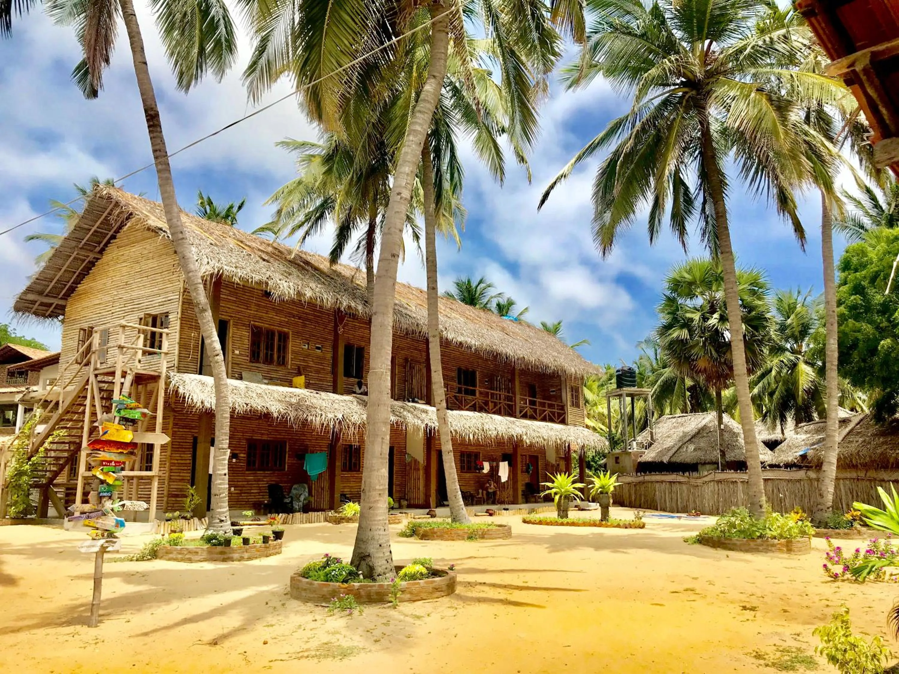 Property building in Surfpoint Sri Lanka Kite Village