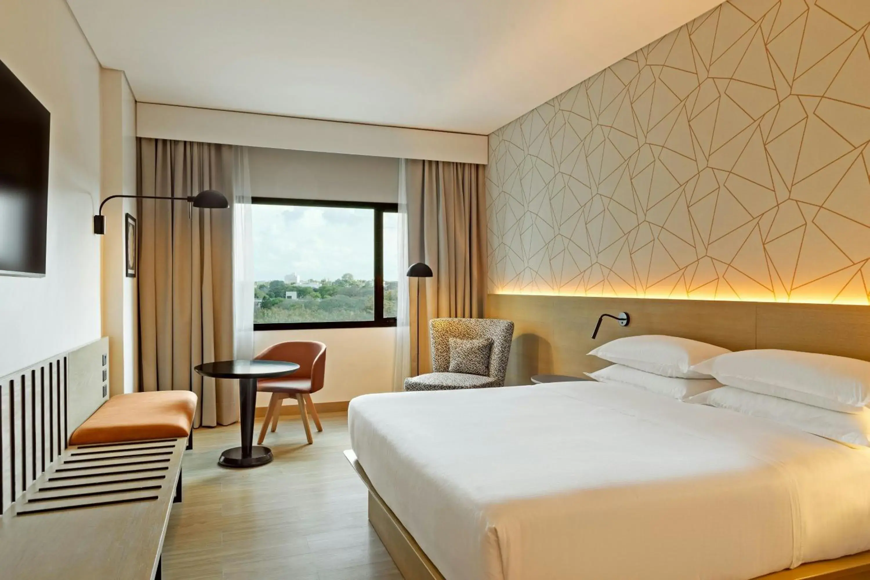 Sheraton Club, Club lounge access, Guest room, 1 King in Sheraton Asuncion Hotel Sheraton Club, Club lounge access, Guest room, 1 King in Sheraton Asuncion Hotel