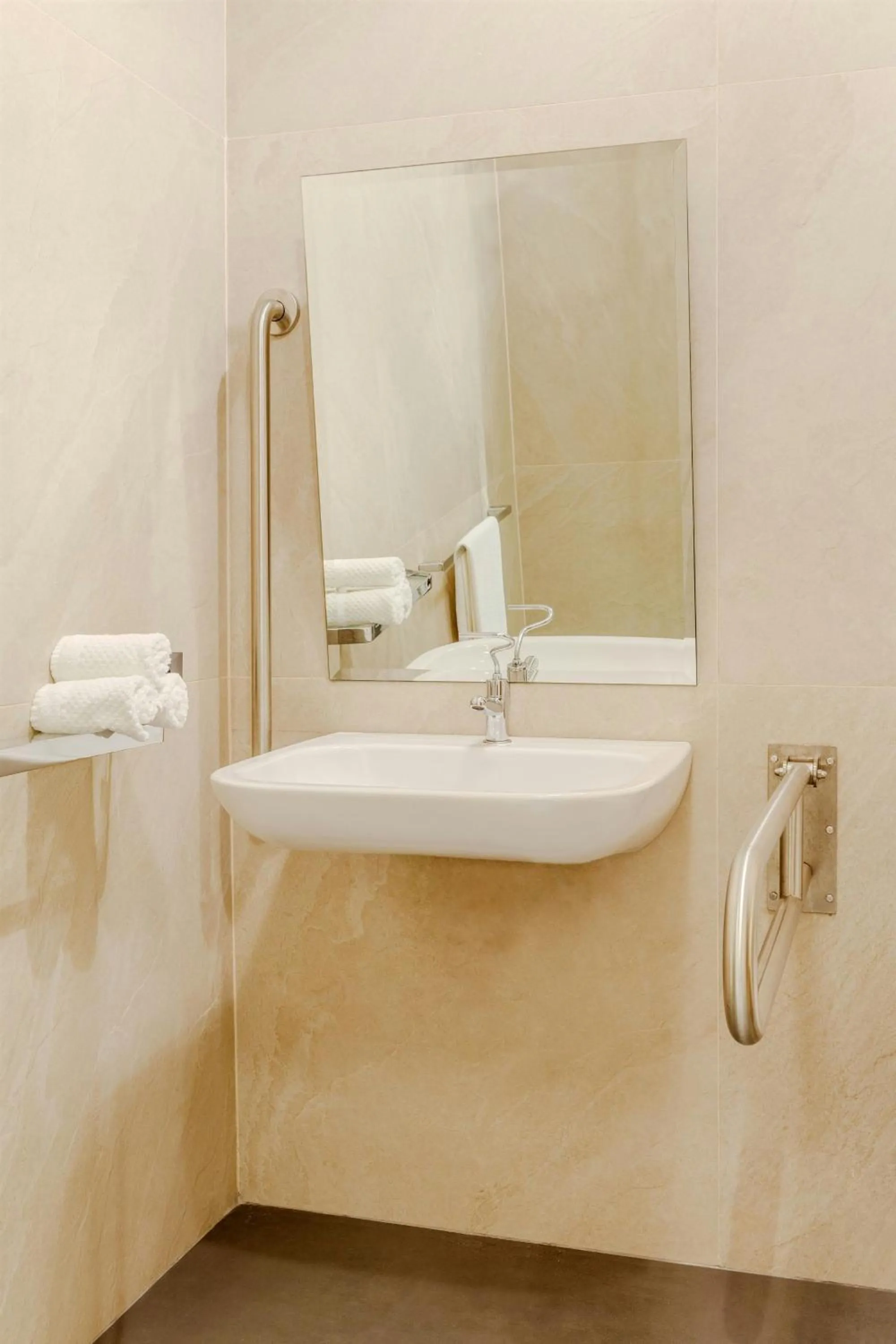 Bathroom in Sheraton Asuncion Hotel