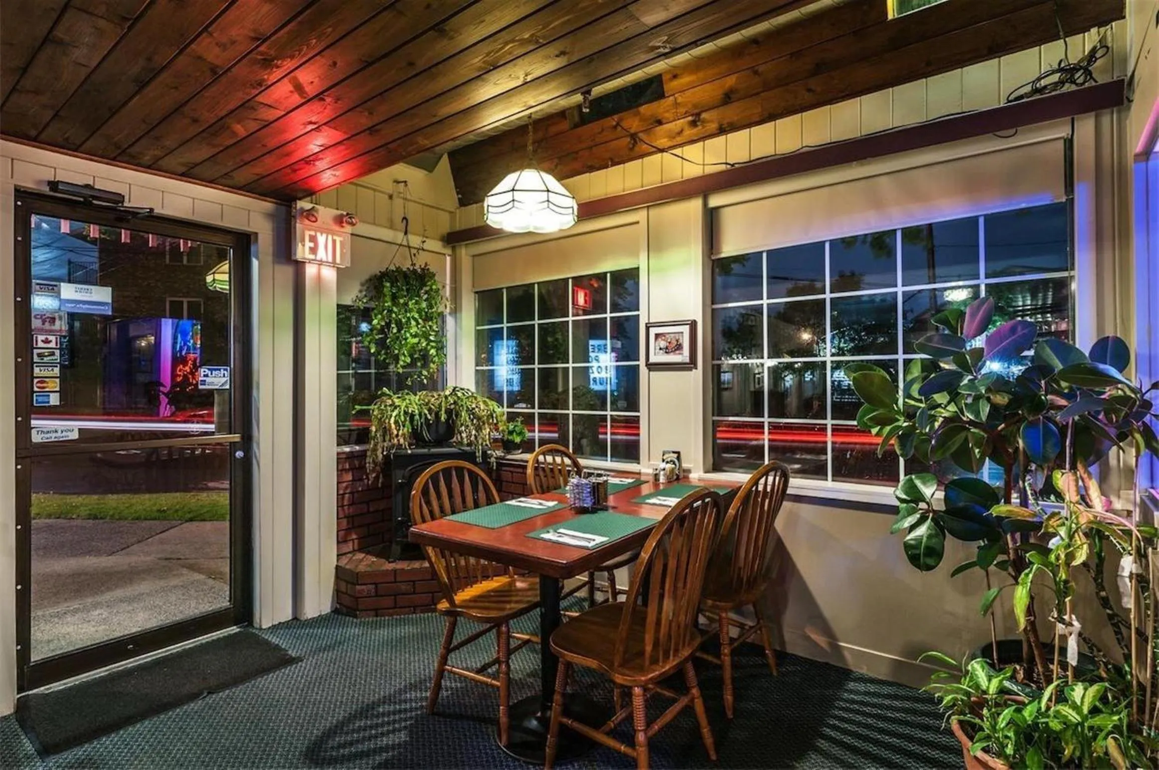 Restaurant/places to eat in Chebucto Inn