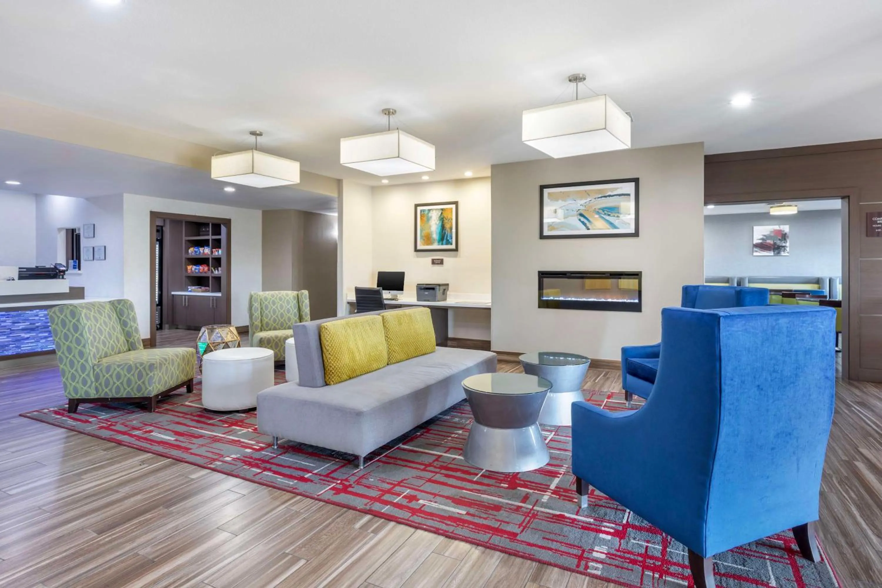 Lobby or reception in Best Western Plus Mansfield Inn & Suites