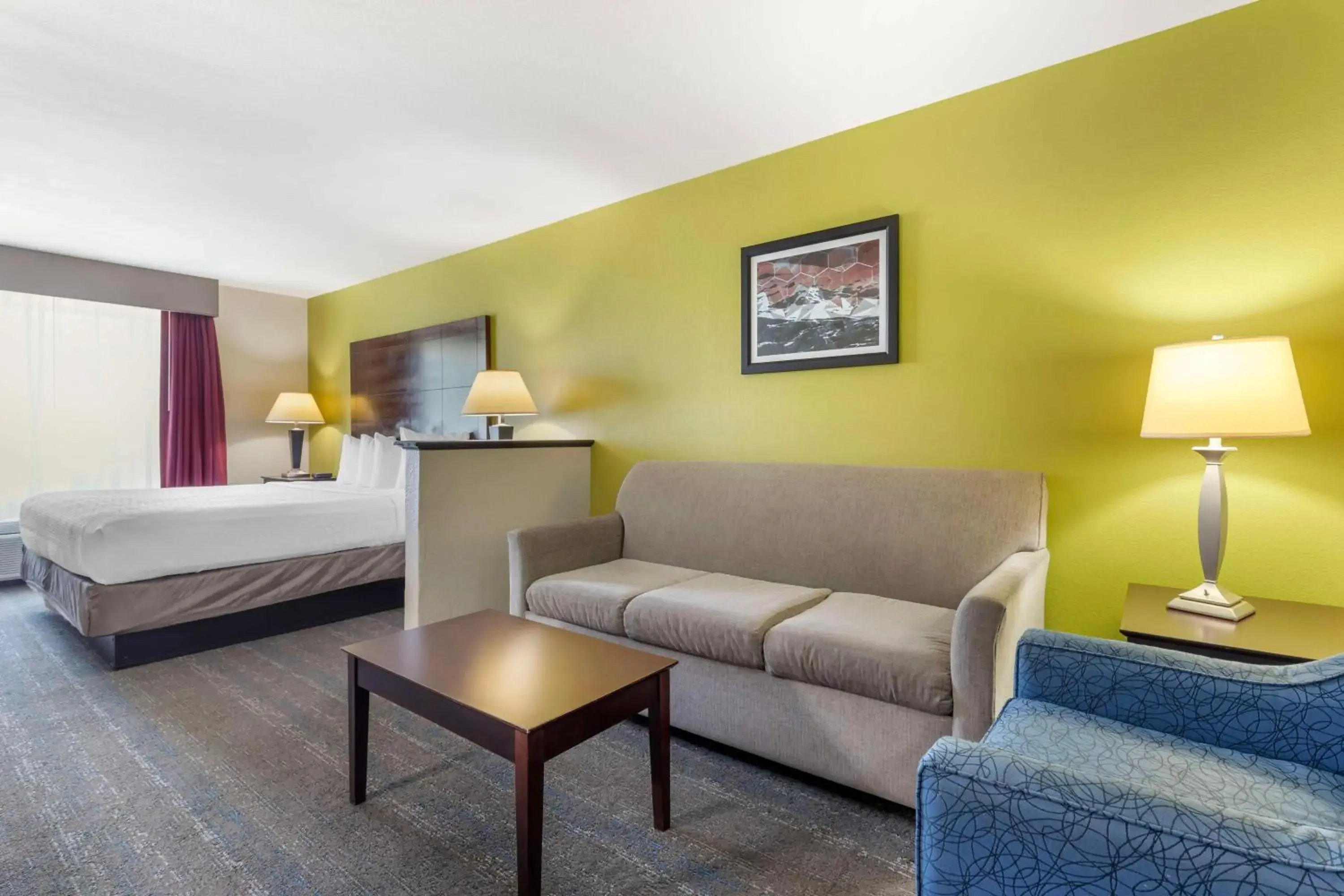 Photo of the whole room, Bed in Best Western Plus Mansfield Inn & Suites Photo of the whole room, Bed in Best Western Plus Mansfield Inn & Suites