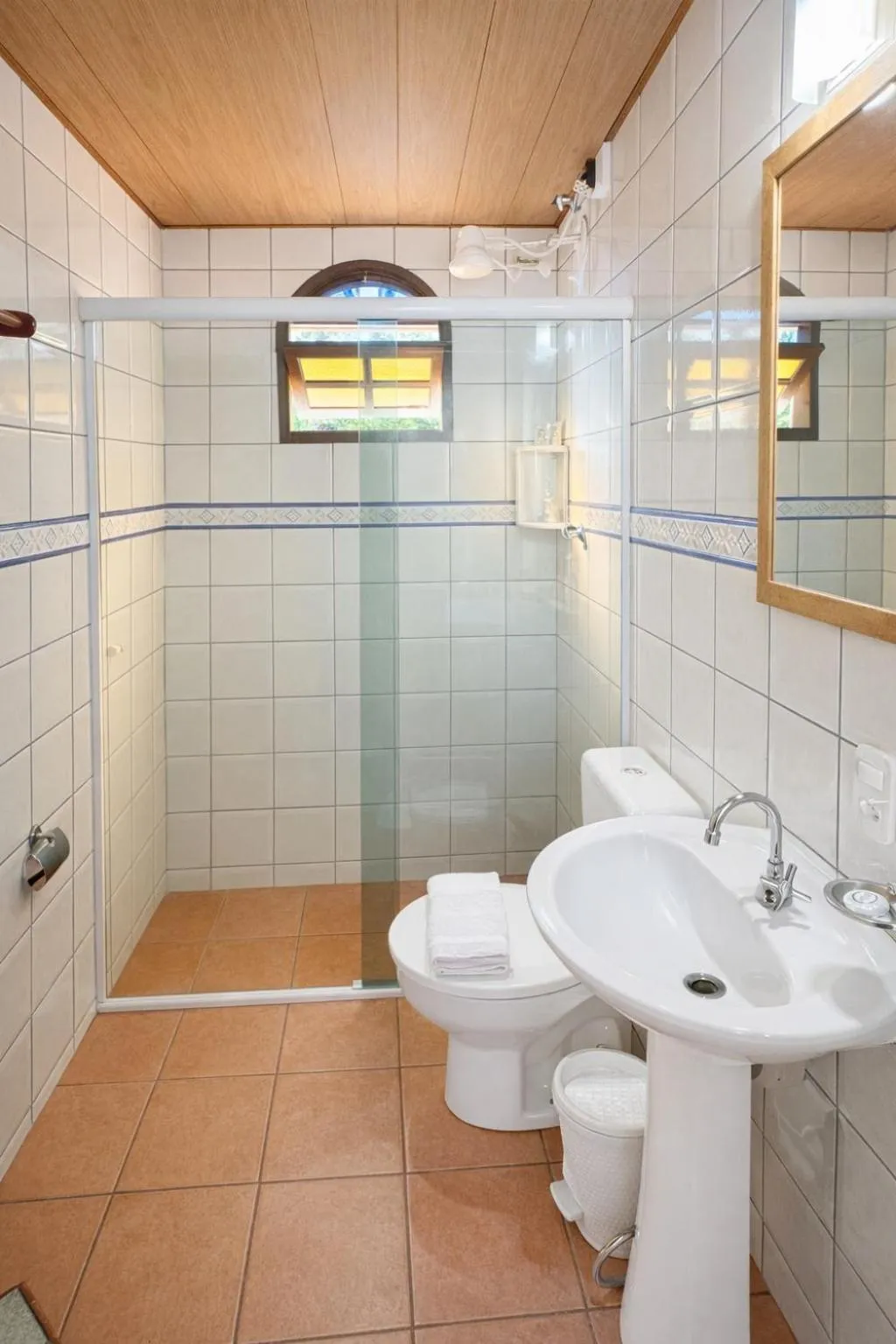 Shower in Pousada Tanto Mar