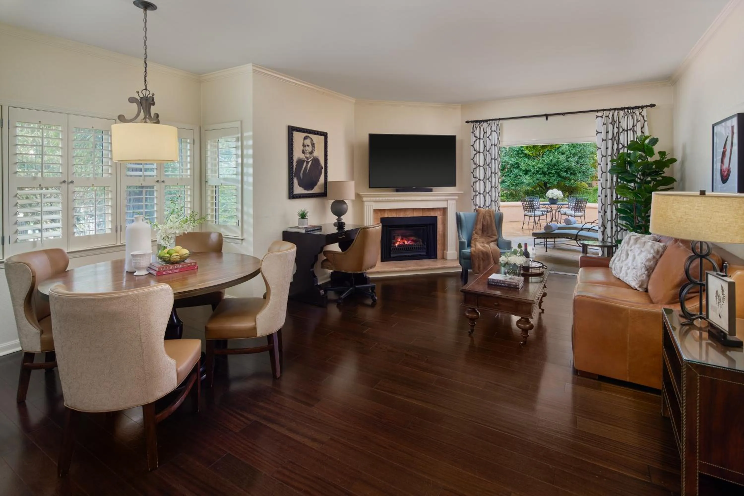 Living room in Fairmont Sonoma Mission Inn & Spa