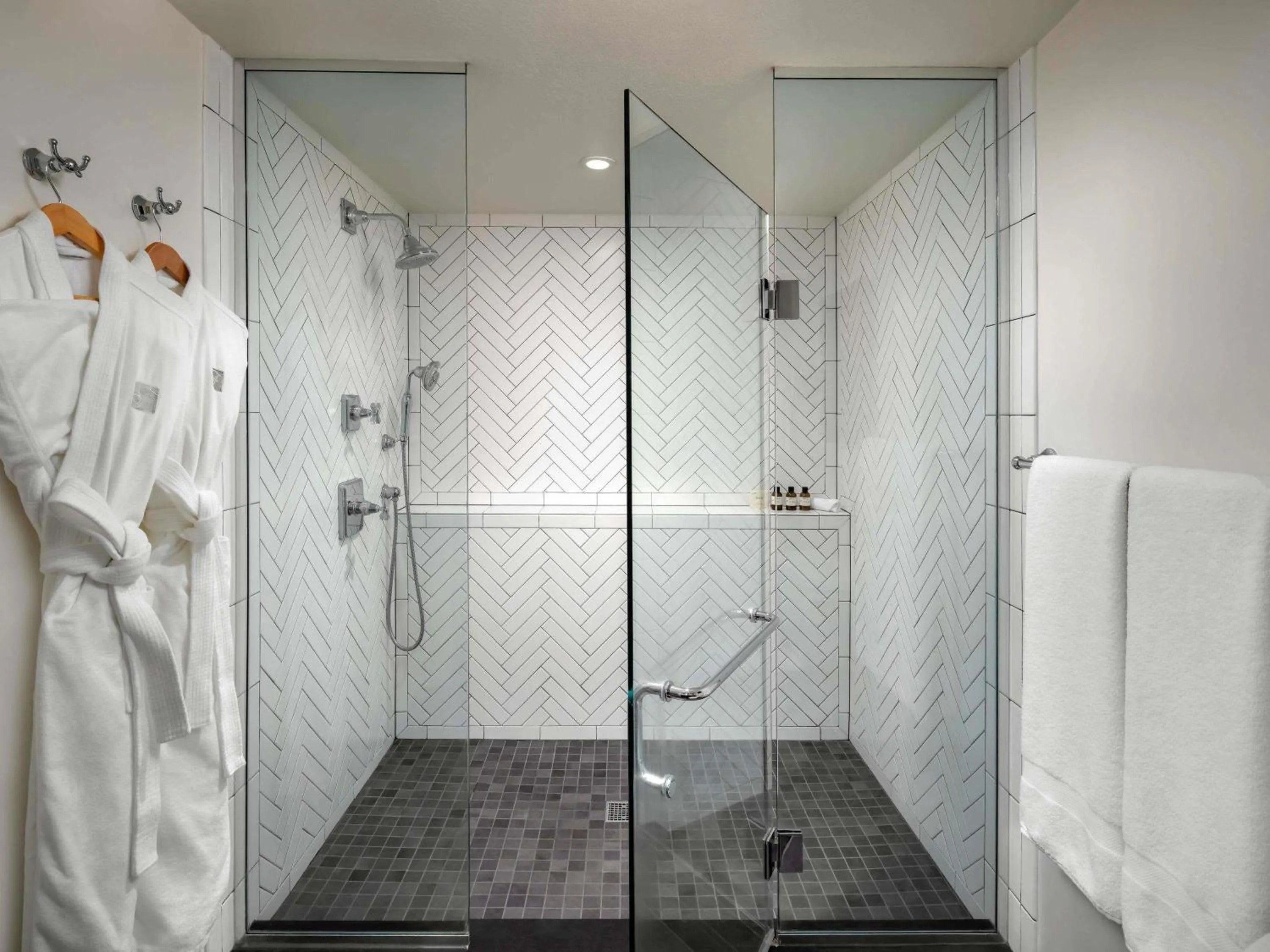 Bedroom in Fairmont Sonoma Mission Inn & Spa