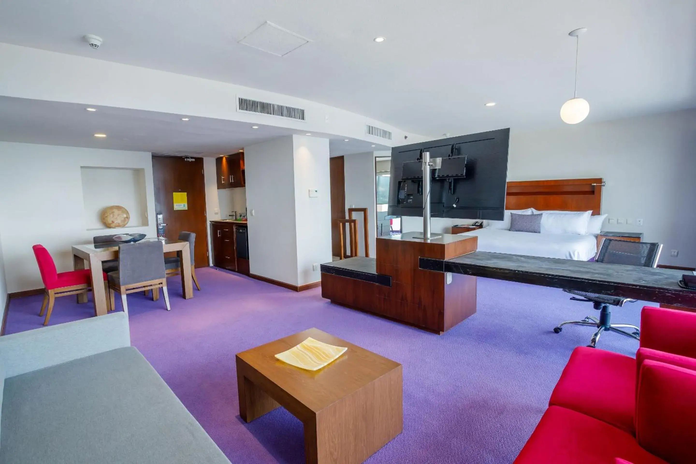 Master Suite King in Camino Real Pedregal Mexico Master Suite King in Camino Real Pedregal Mexico