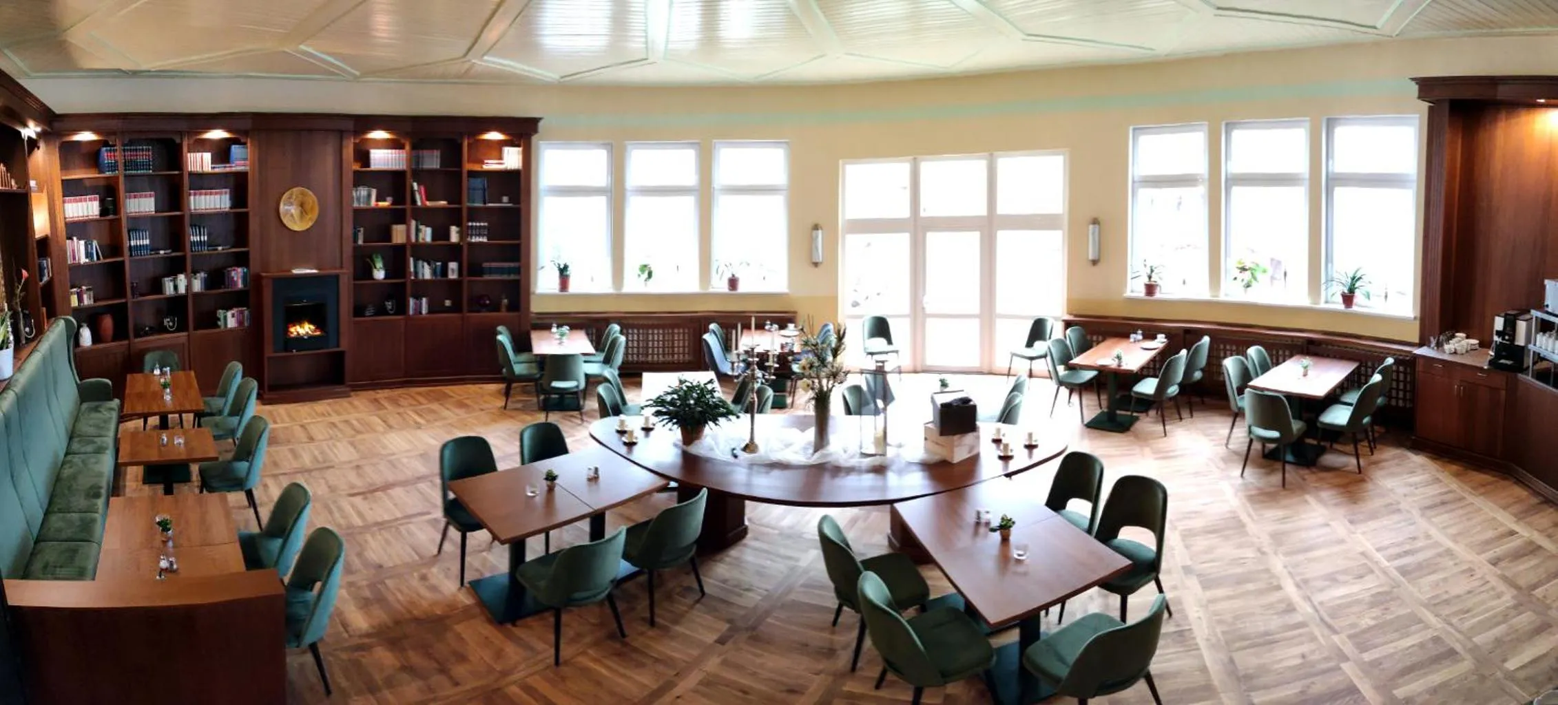 Restaurant/places to eat in Landhaus Knötel