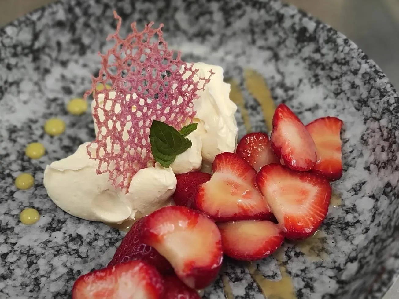 Food and drinks in Landhaus Knötel