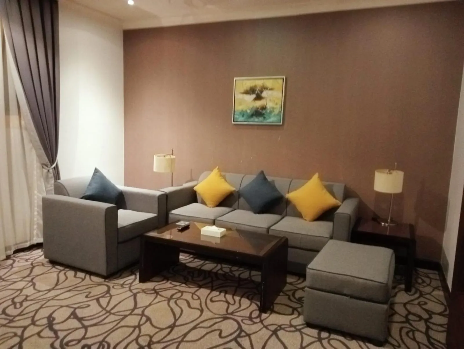 Seating area in Golden Tulip Al Khobar