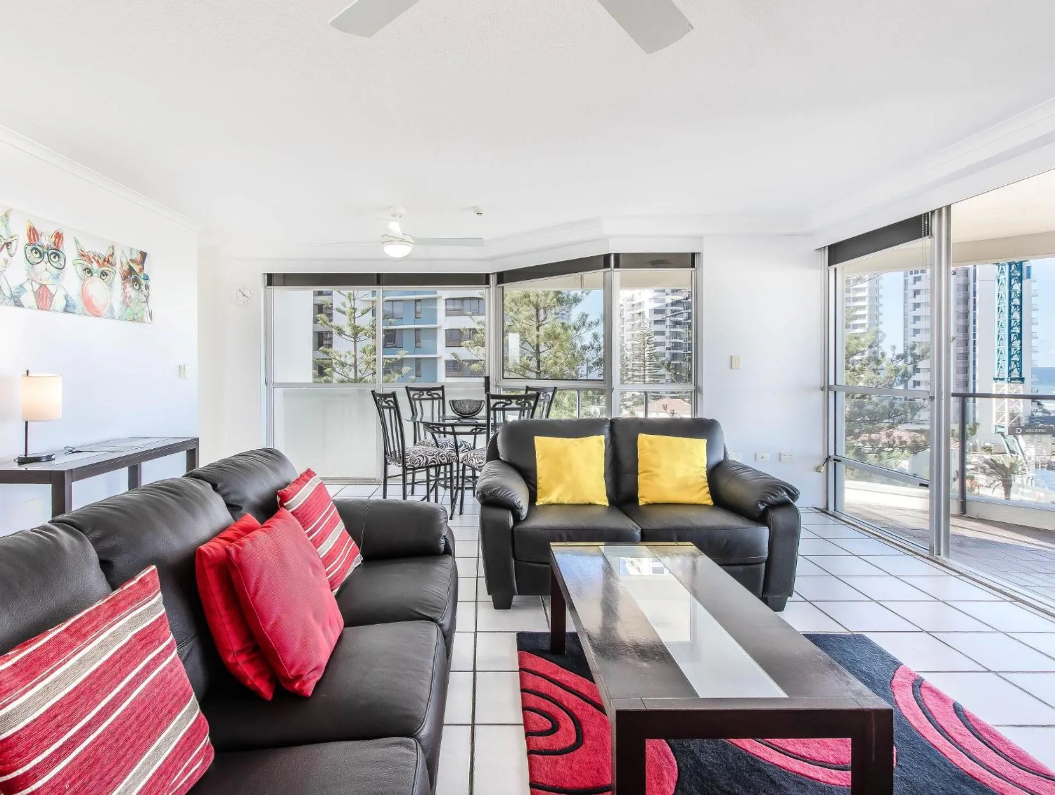Living room in Baronnet Apartments