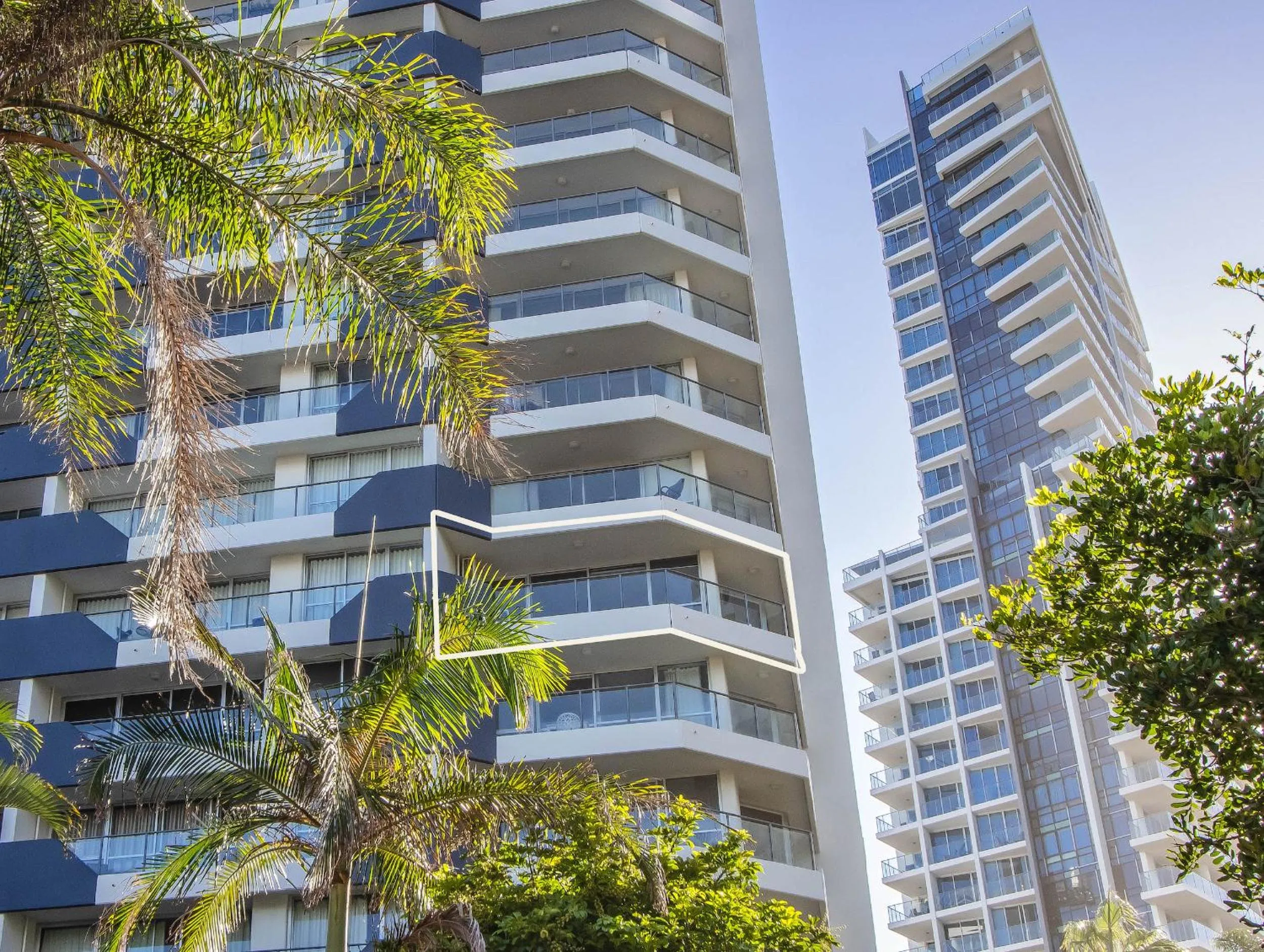 Property building in Baronnet Apartments