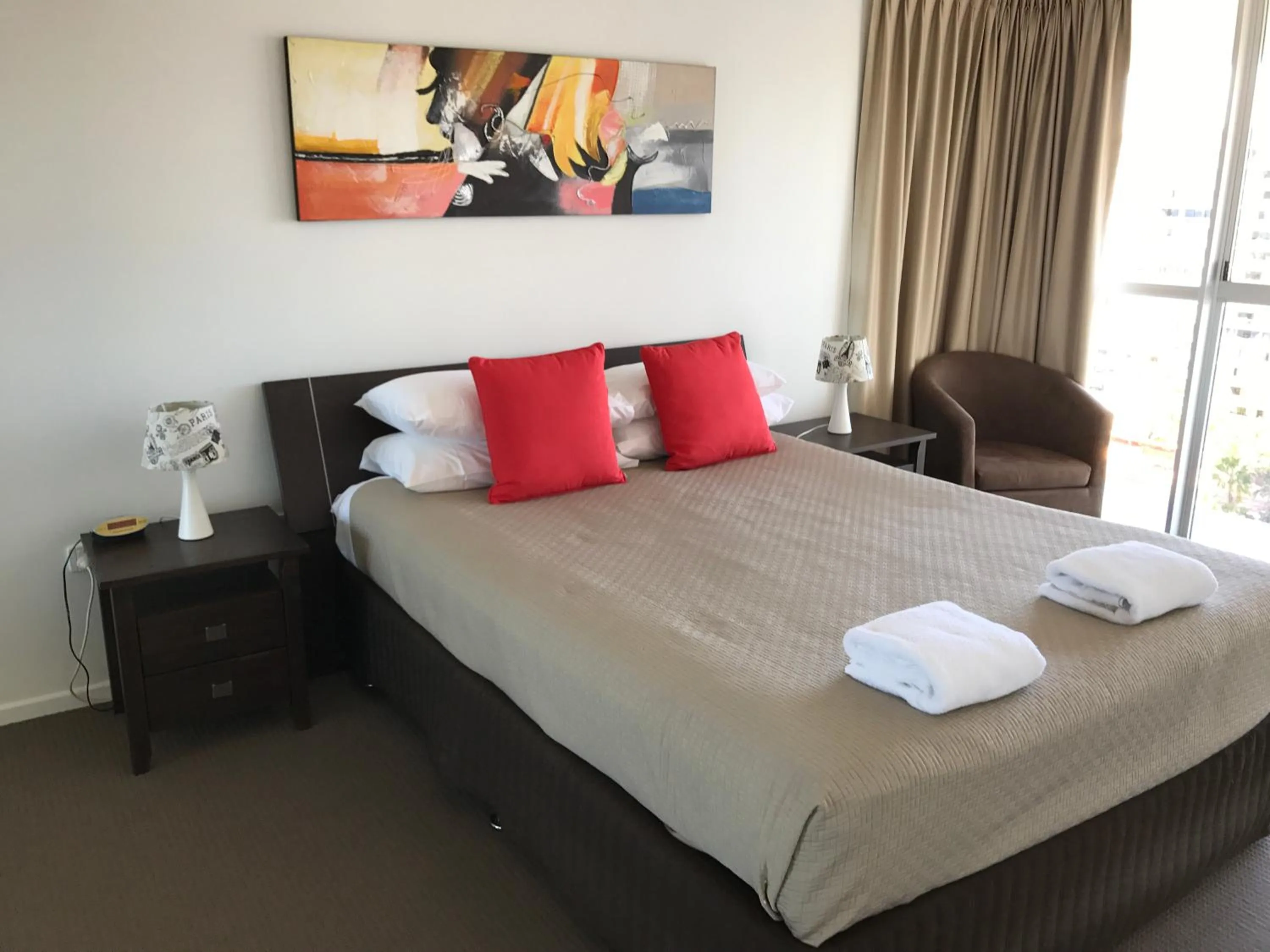 Bedroom, Bed in Baronnet Apartments