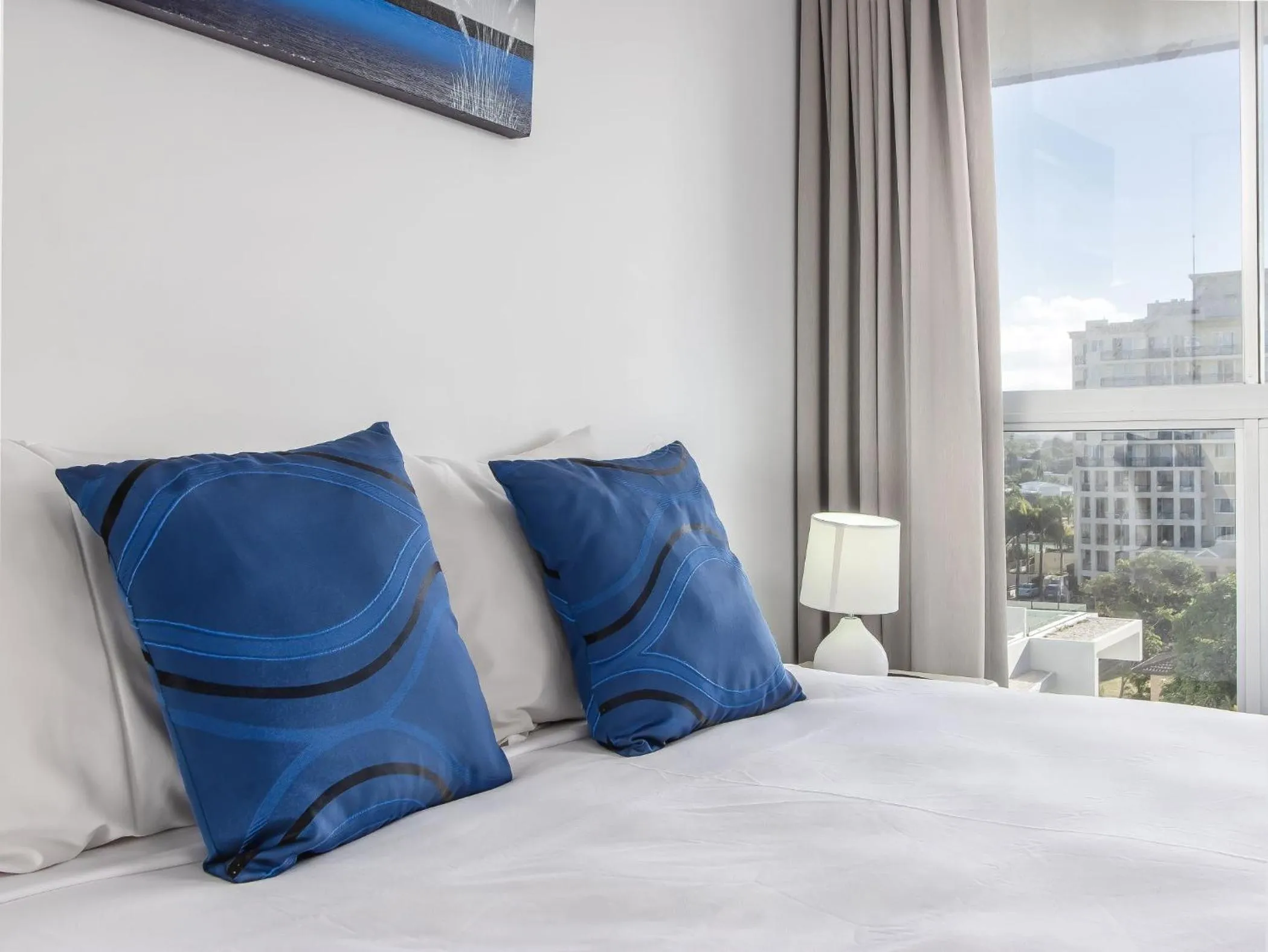 Bed in Baronnet Apartments