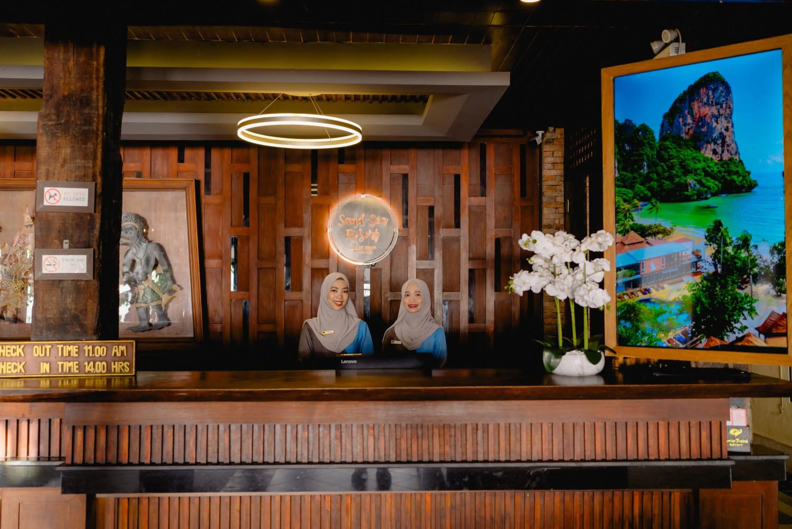 Lobby or reception in Sand Sea Resort Railay Beach