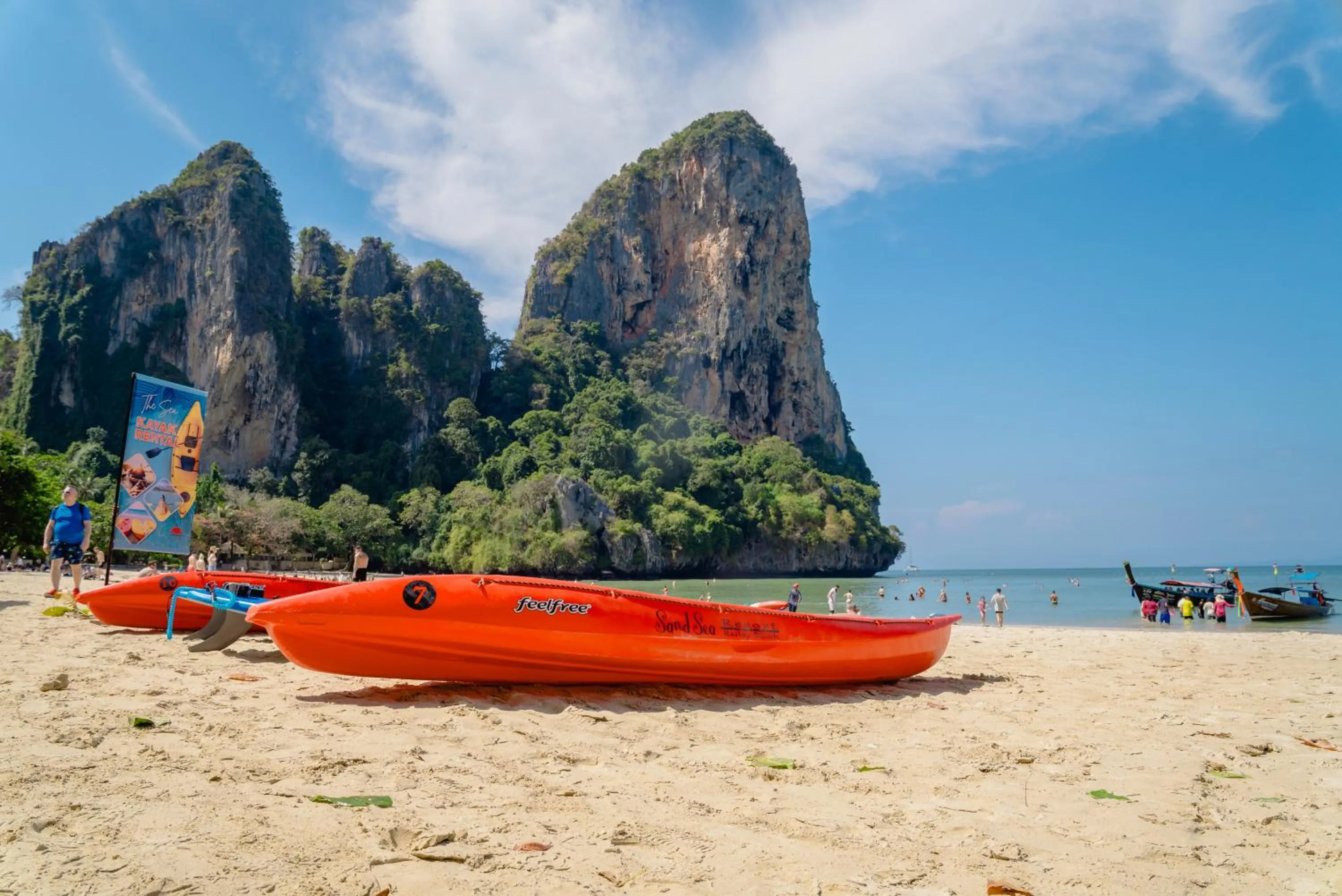 Canoeing in Sand Sea Resort Railay Beach