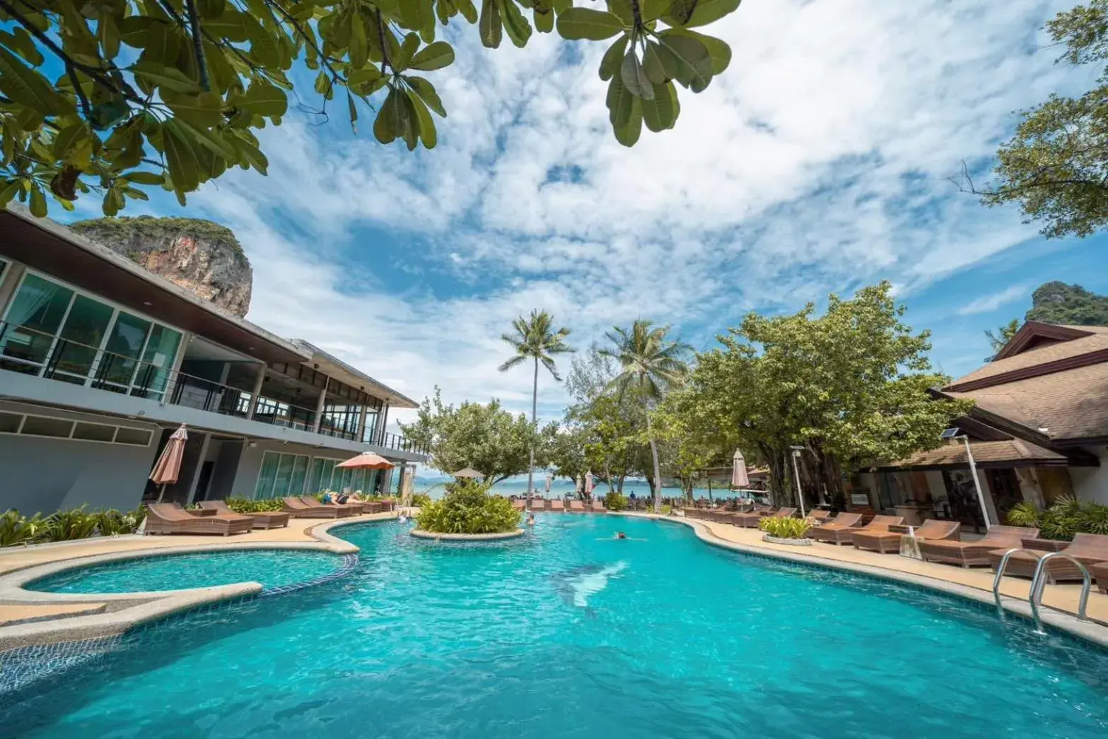 Swimming pool in Sand Sea Resort Railay Beach Swimming pool in Sand Sea Resort Railay Beach