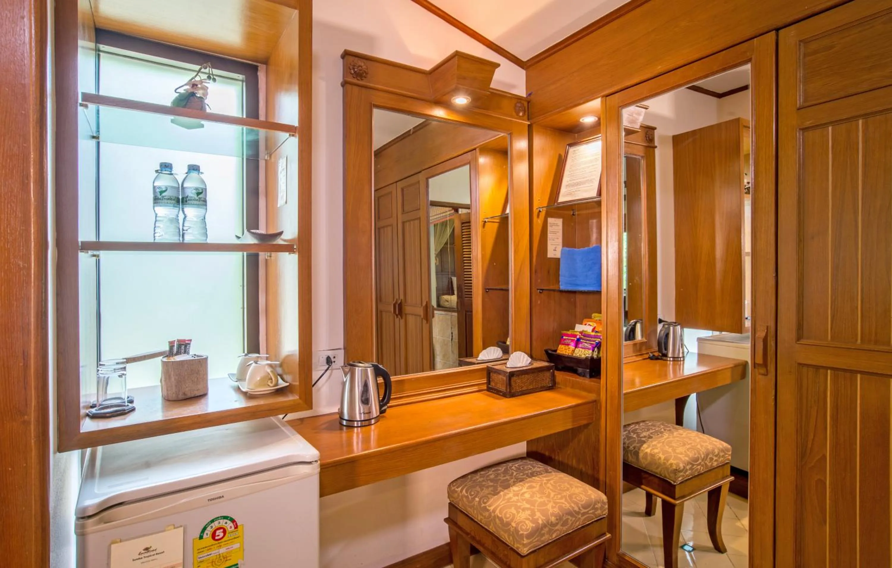 Coffee/tea facilities in Sand Sea Resort Railay Beach