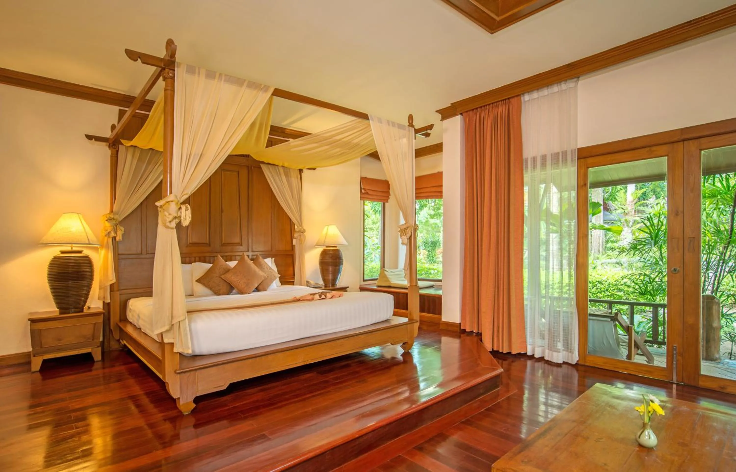 Bedroom, Bed in Sand Sea Resort Railay Beach
