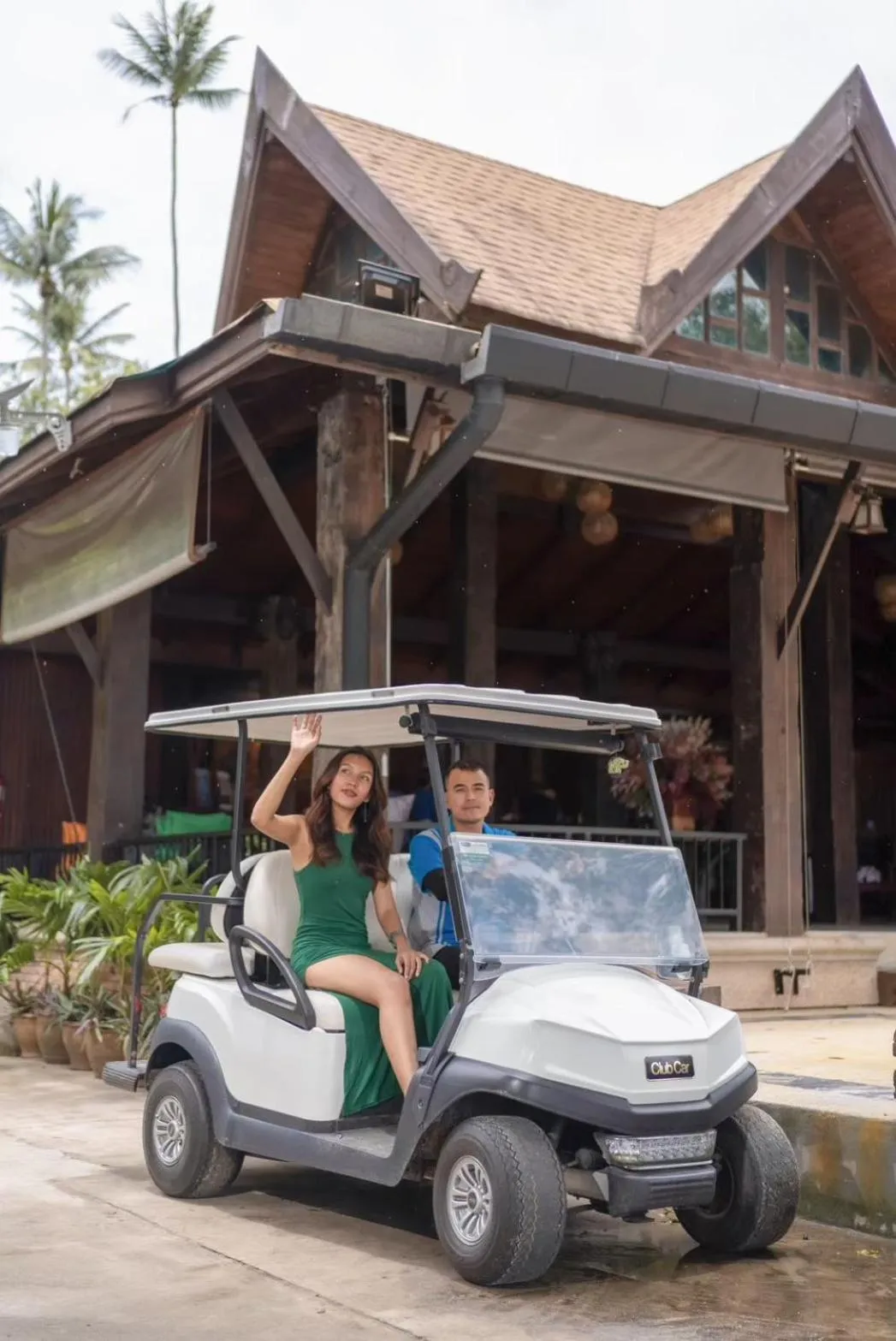 shuttle in Sand Sea Resort Railay Beach