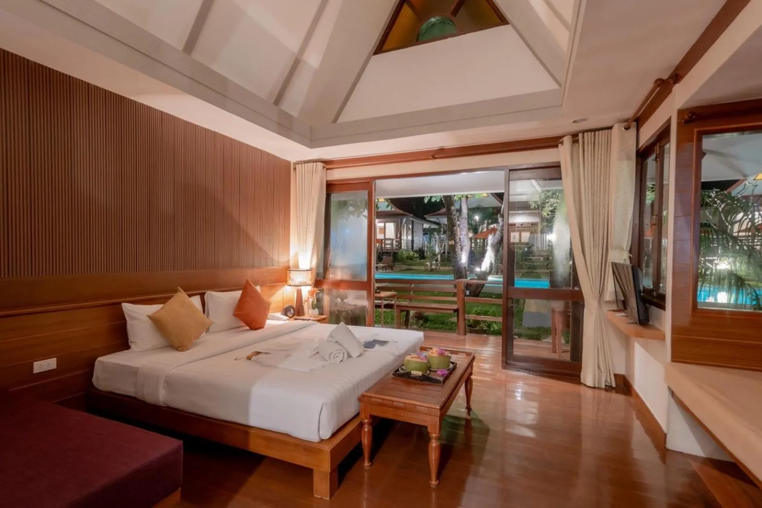 Bed in Baan Duangkaew Resort