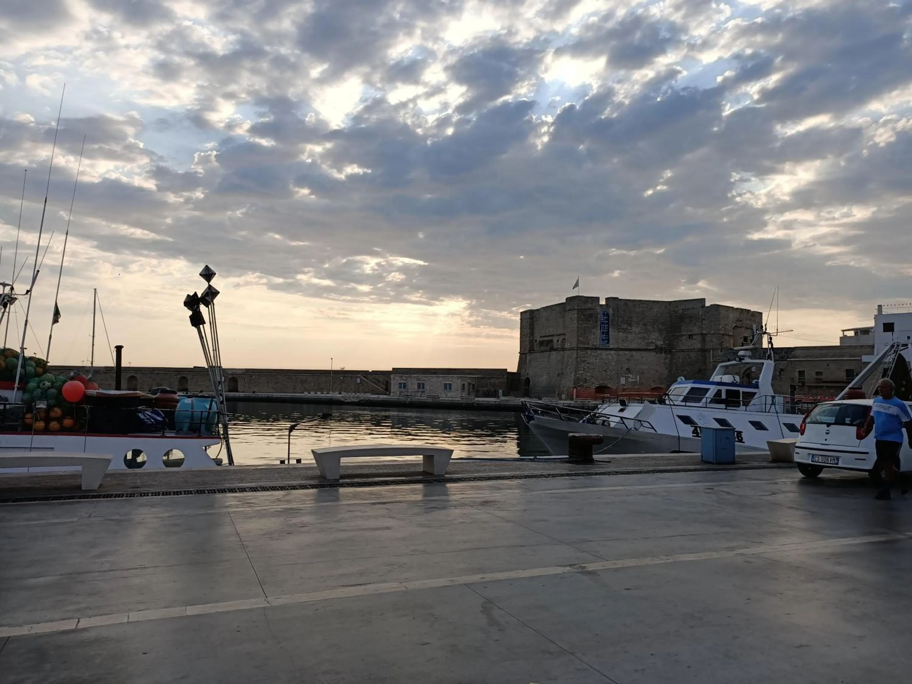 Nearby landmark in B&B U Mare Mio