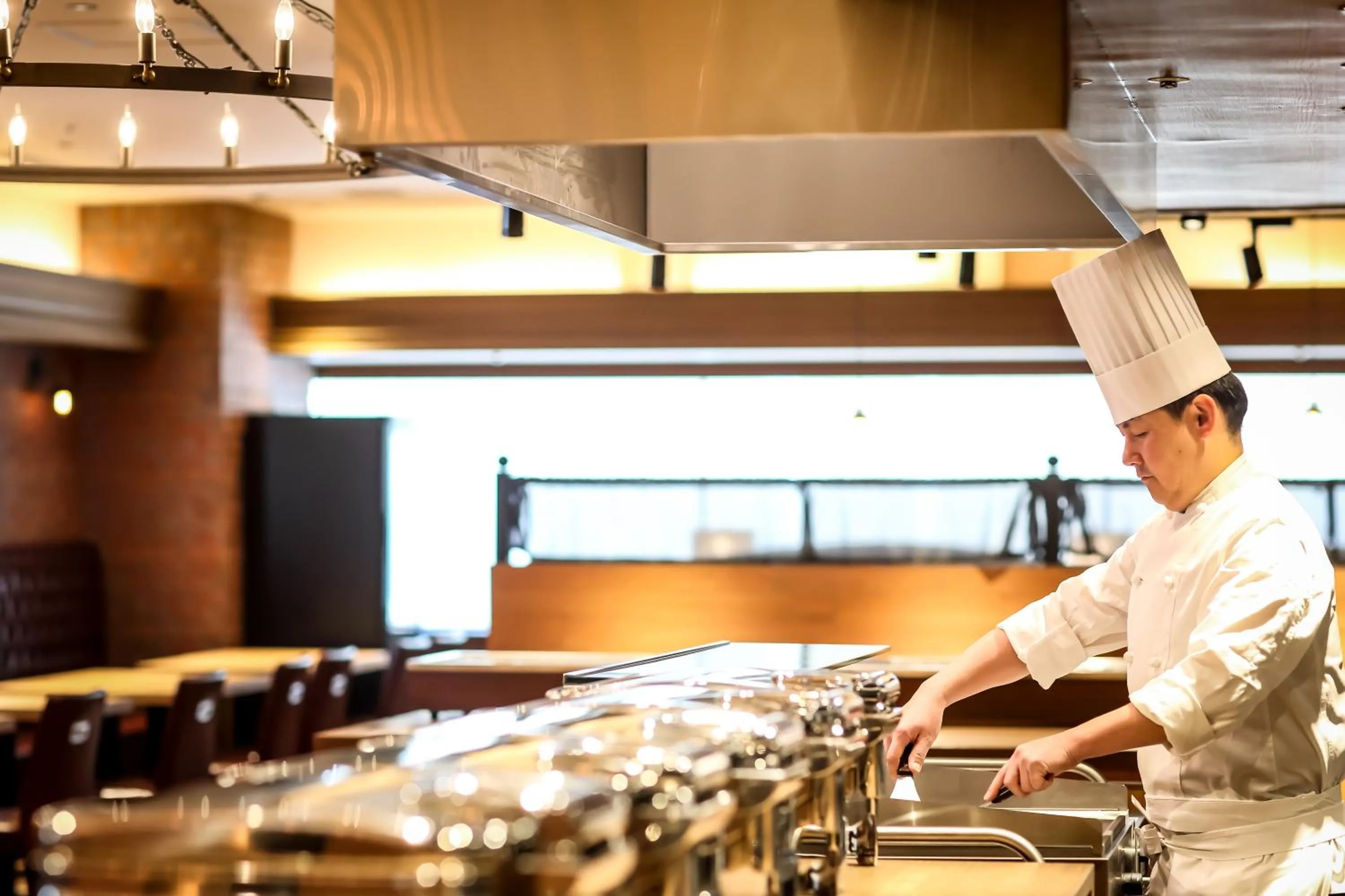 Restaurant/places to eat in Osaka Tokyu REI Hotel