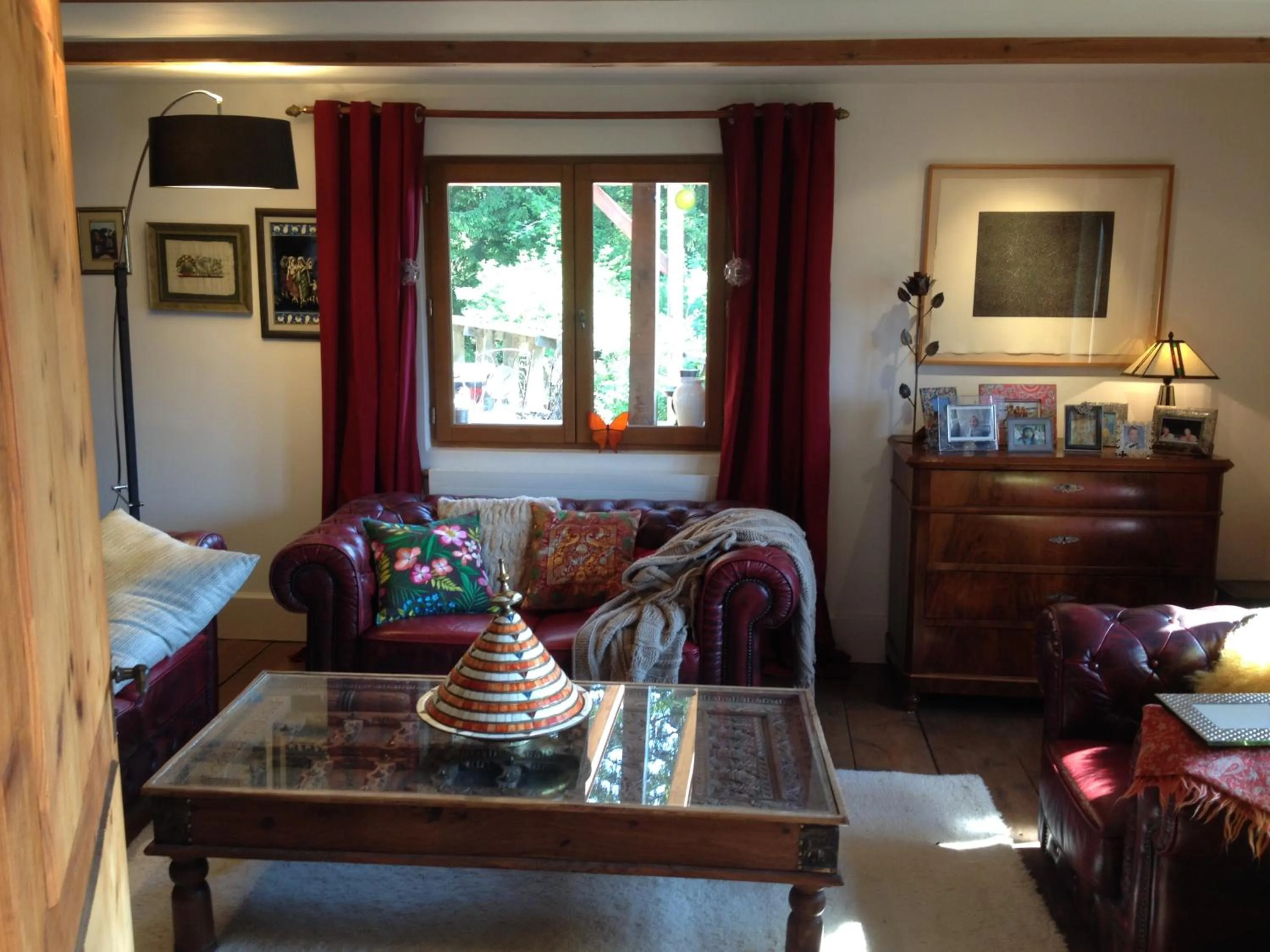 Communal lounge/ TV room in Chalet Ingas