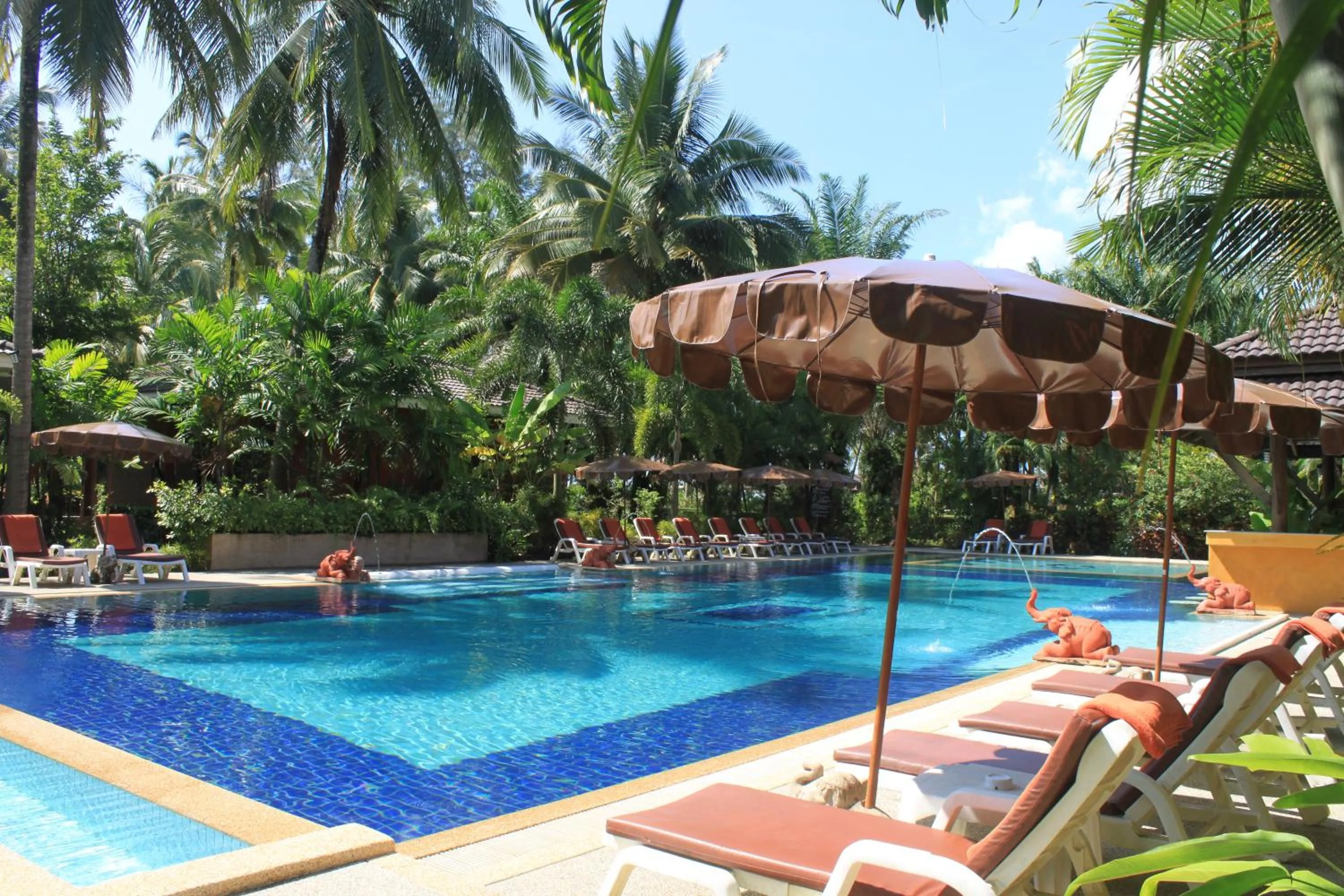 Swimming pool in Sudala Beach Resort