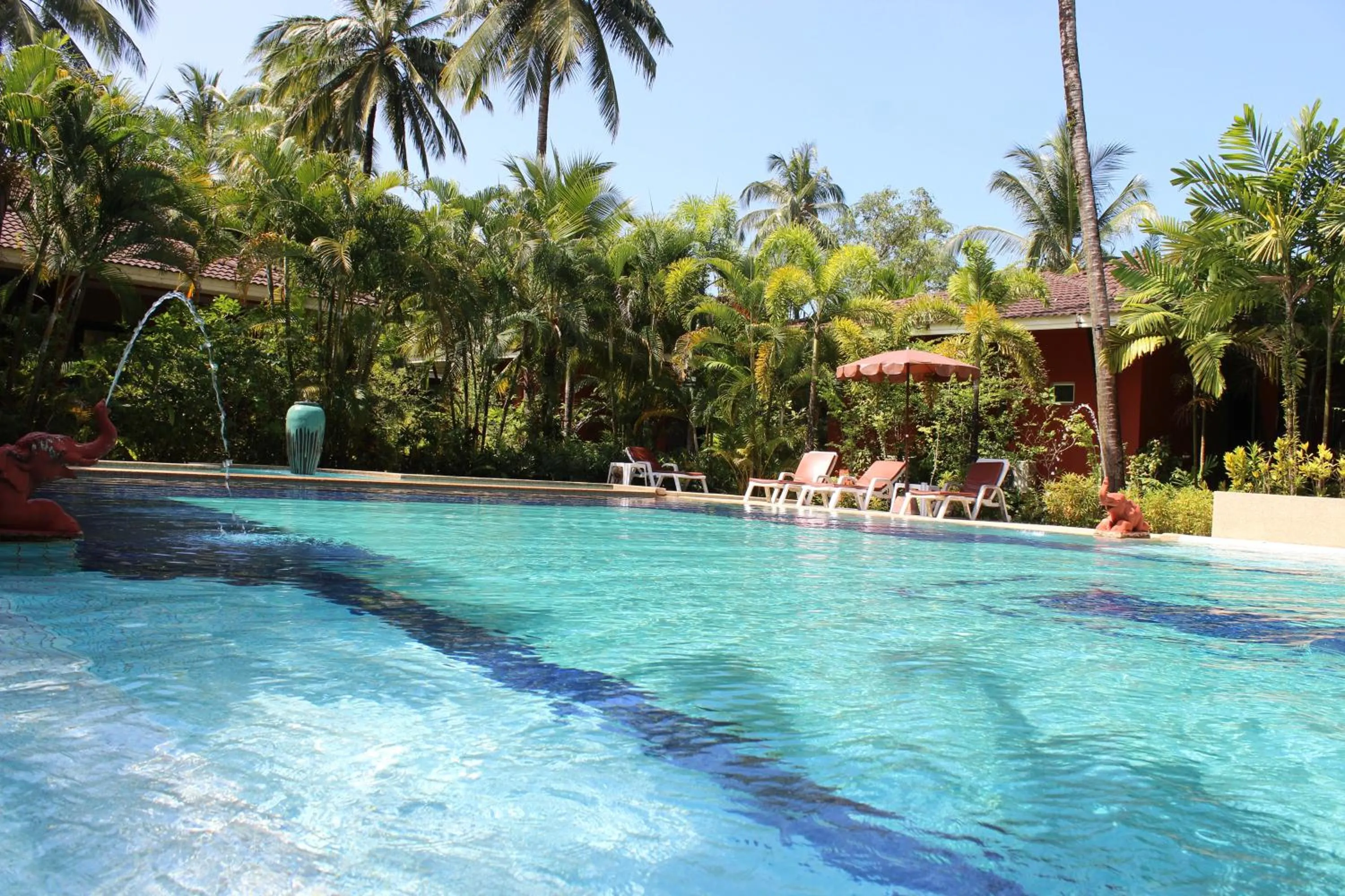 Swimming pool in Sudala Beach Resort