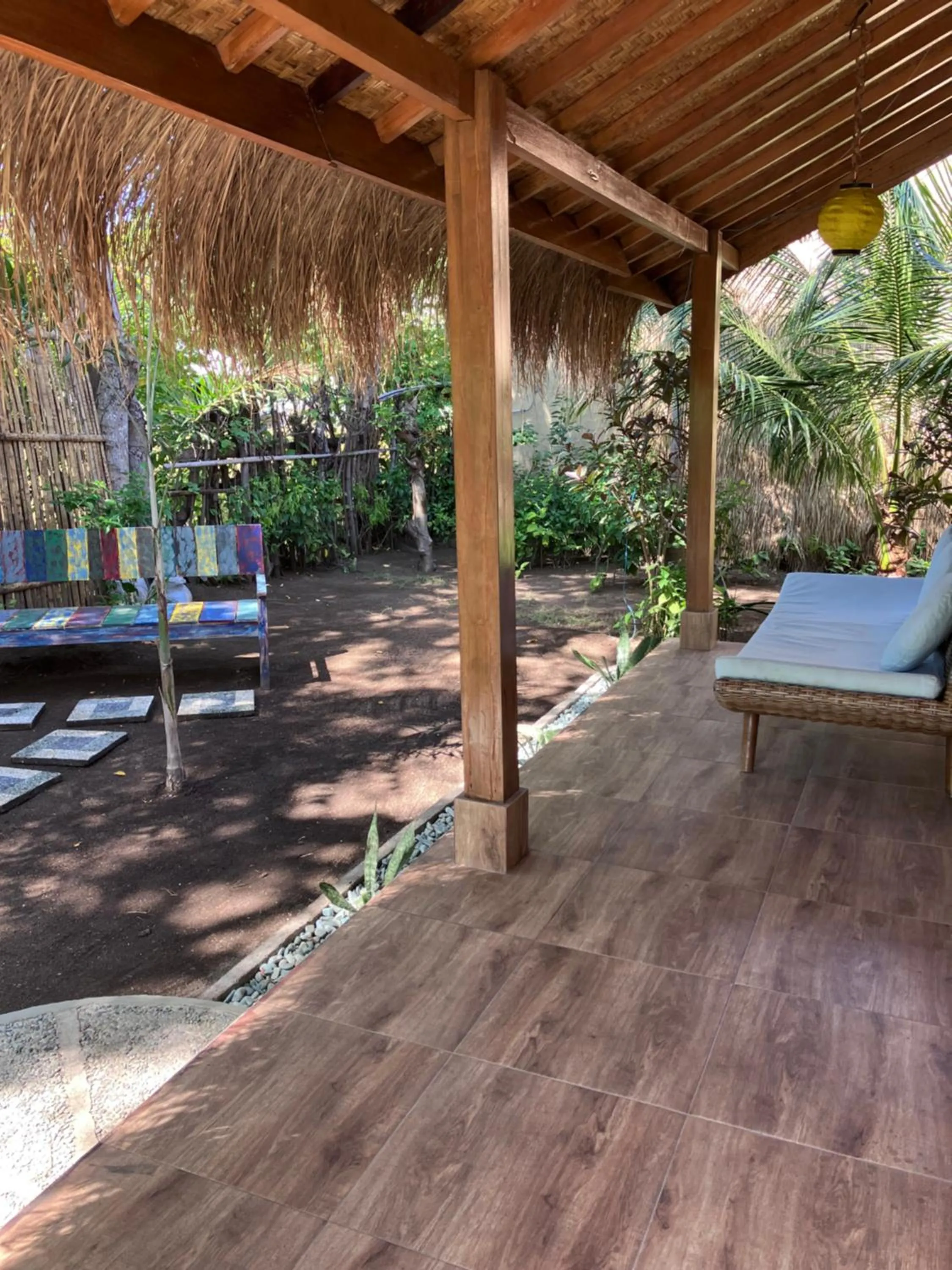 Meno Madia Bungalows