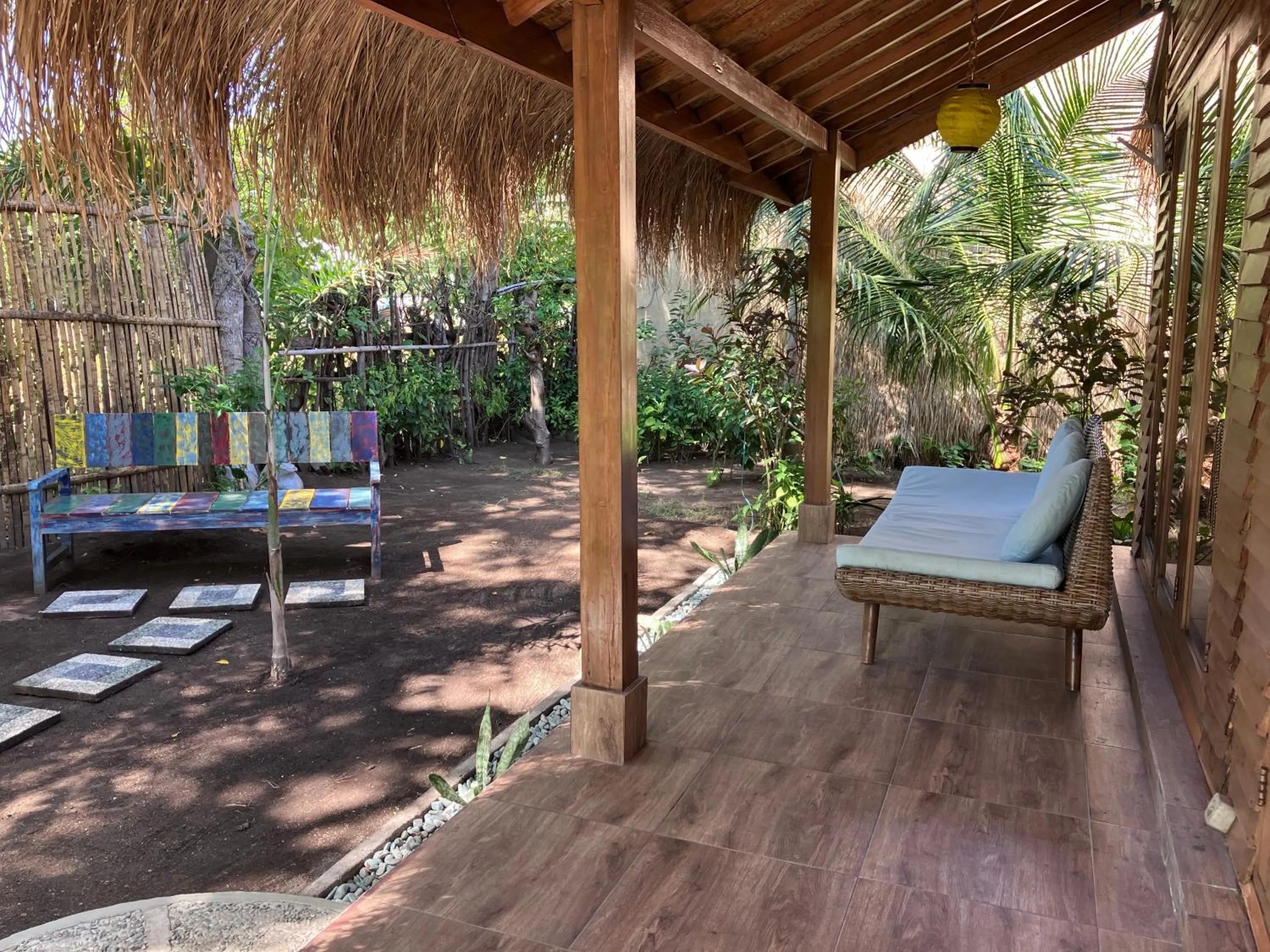 Meno Madia Bungalows