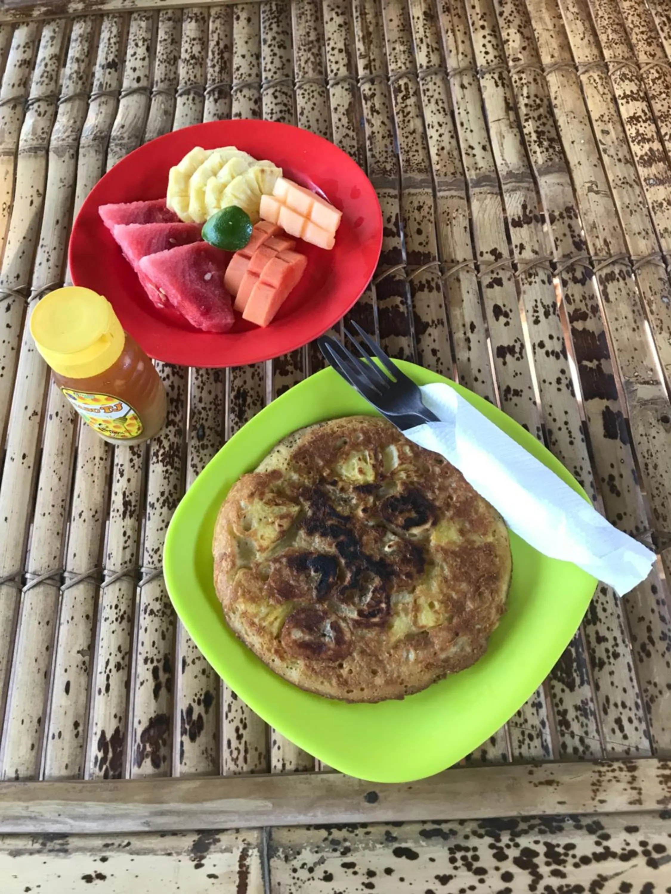 Breakfast in Meno Madia Bungalows