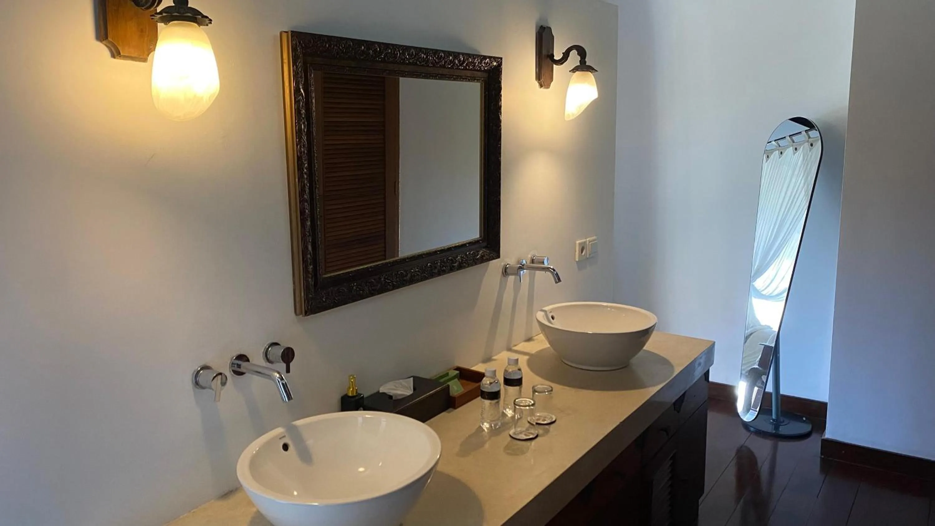 Bathroom in djabu Canggu Beach Villa