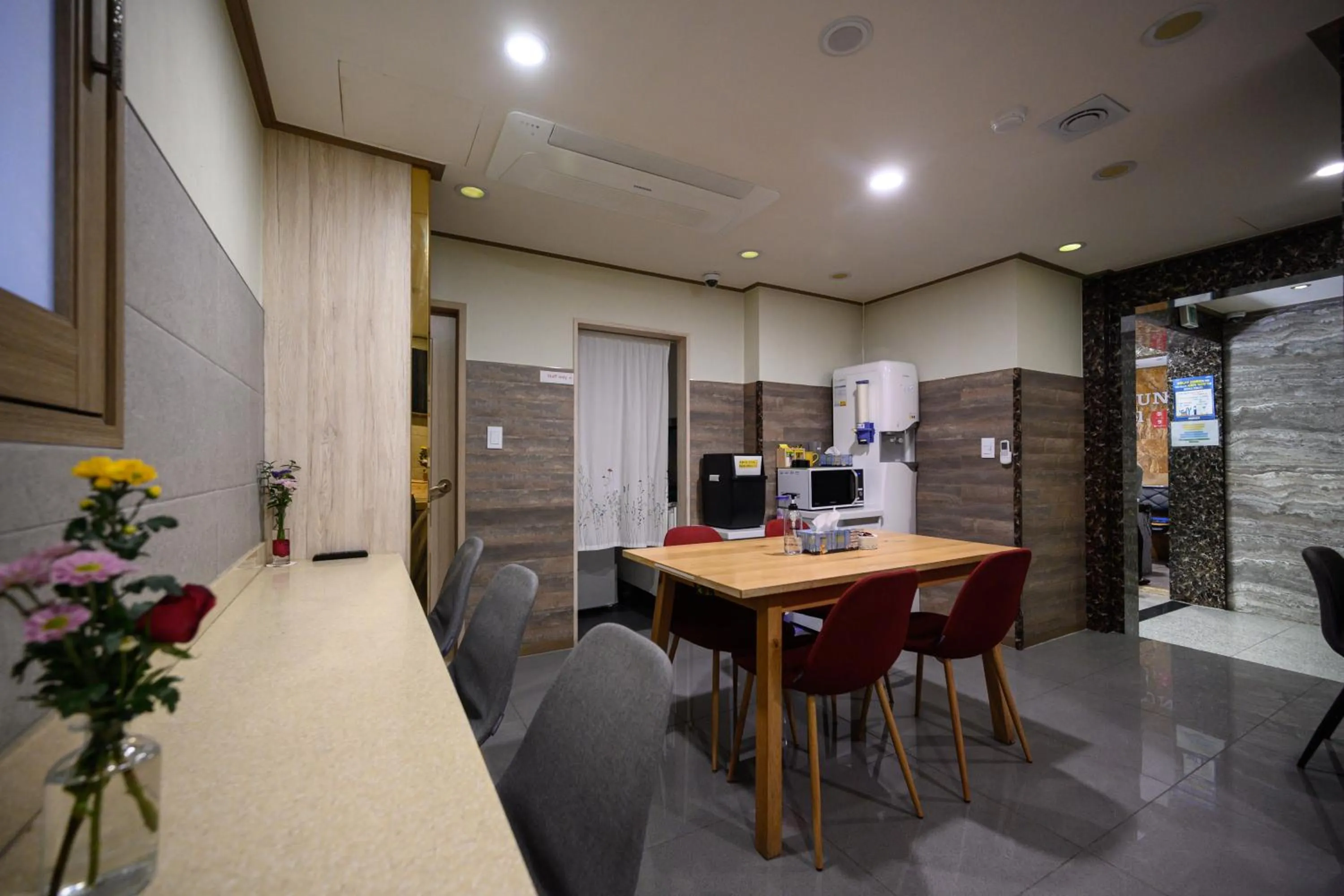 Daeyoung Hotel Myeongdong