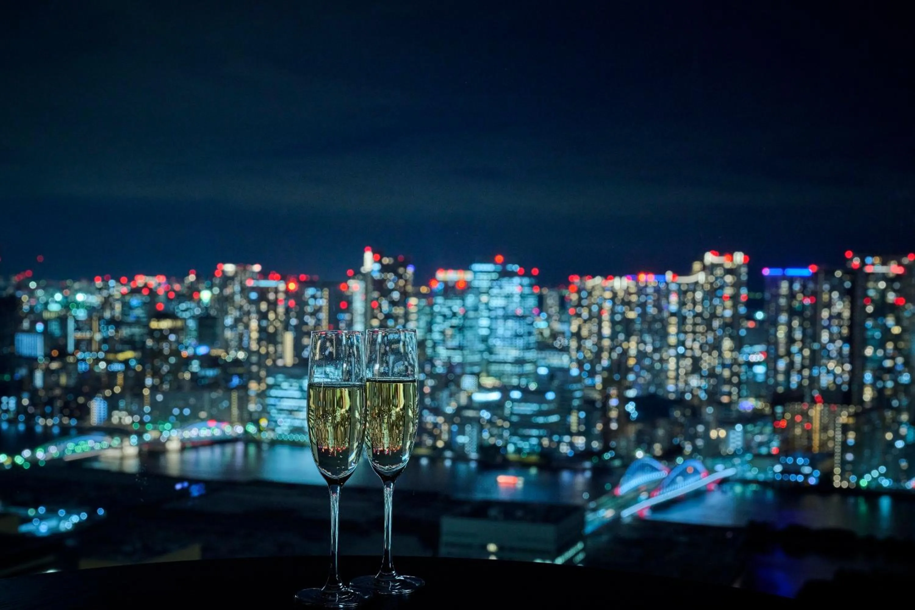 Lounge or bar in The Royal Park Hotel Iconic Tokyo Shiodome