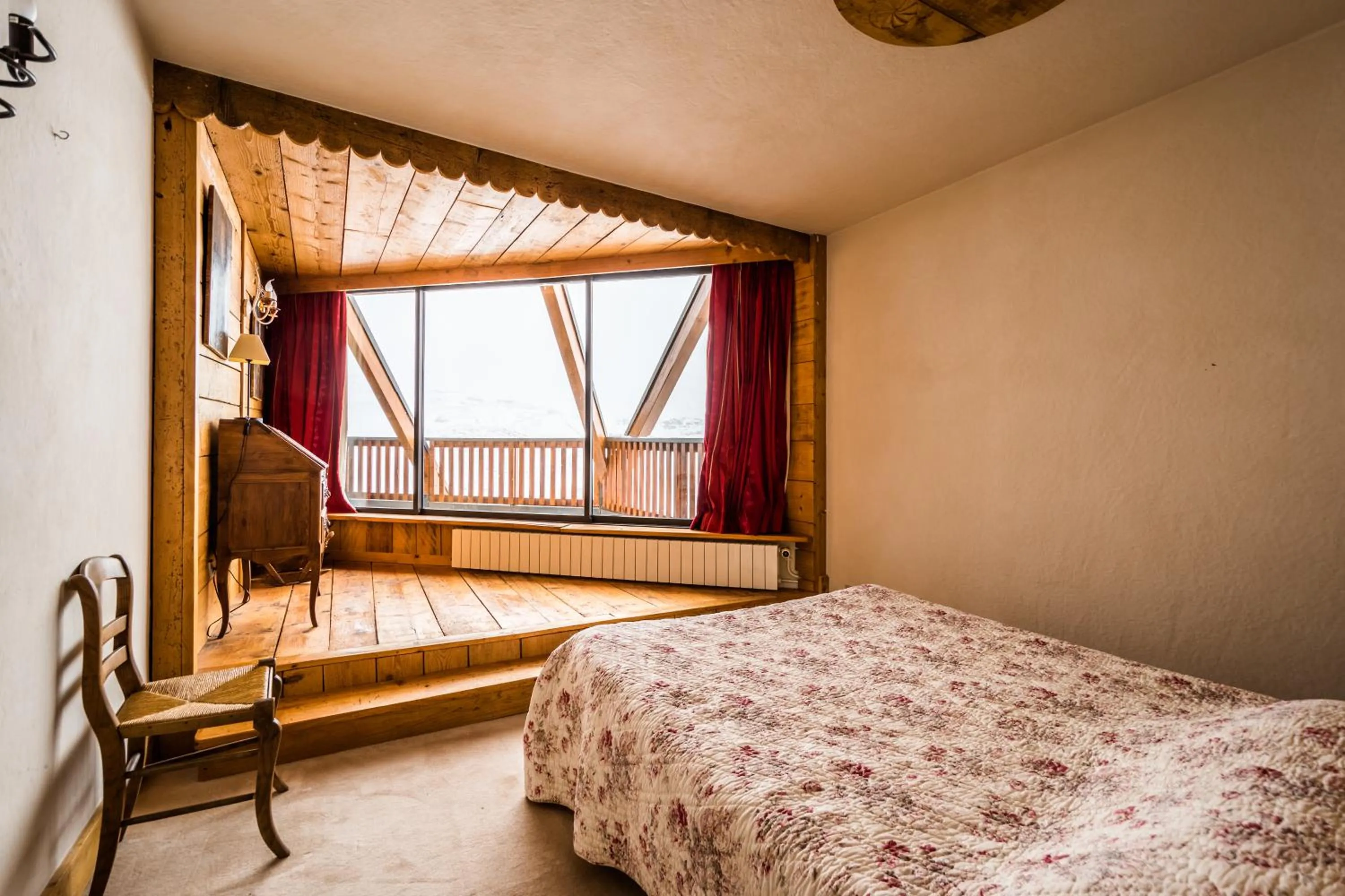 Bed in Hotel Le Portillo