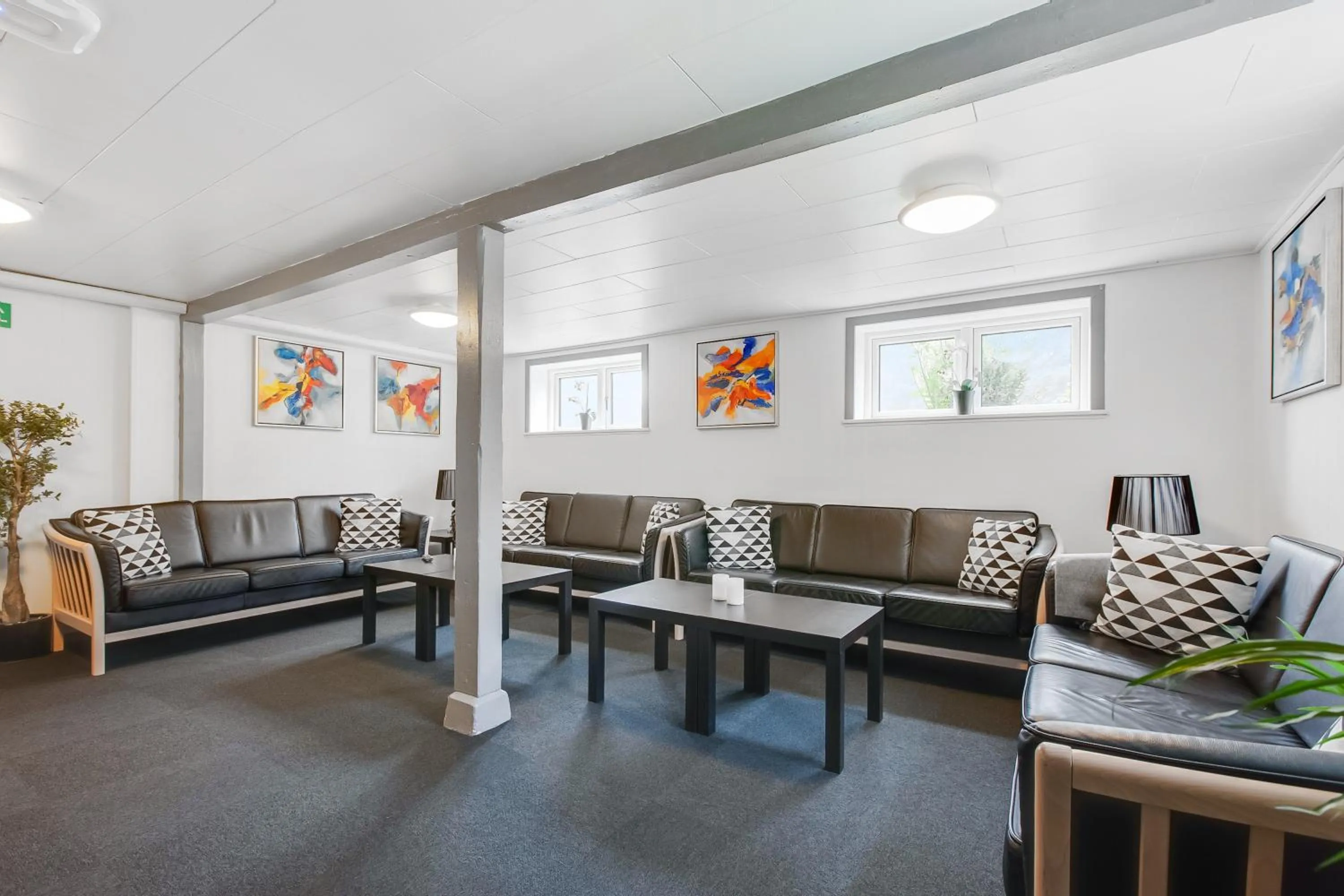 Communal lounge/ TV room in Danhostel Kolding