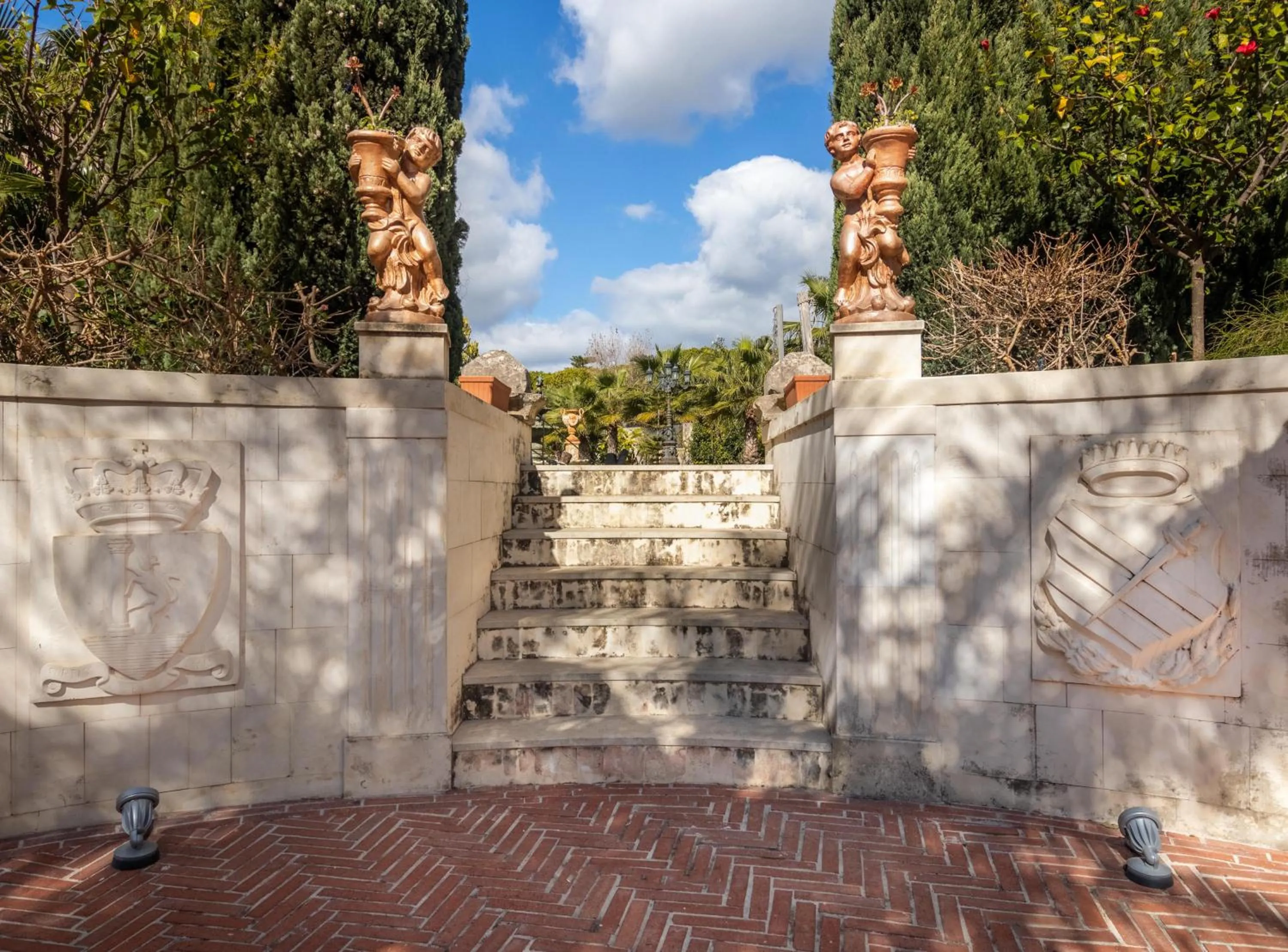 Garden in Villa Nicolaci - Liberty Suites