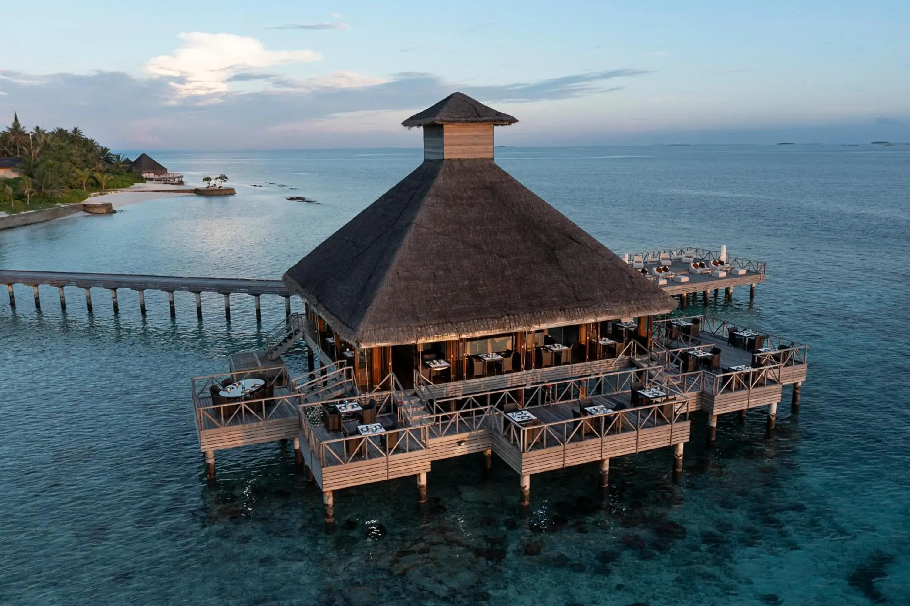 Restaurant/places to eat in Huvafen Fushi Maldives Restaurant/places to eat in Huvafen Fushi Maldives