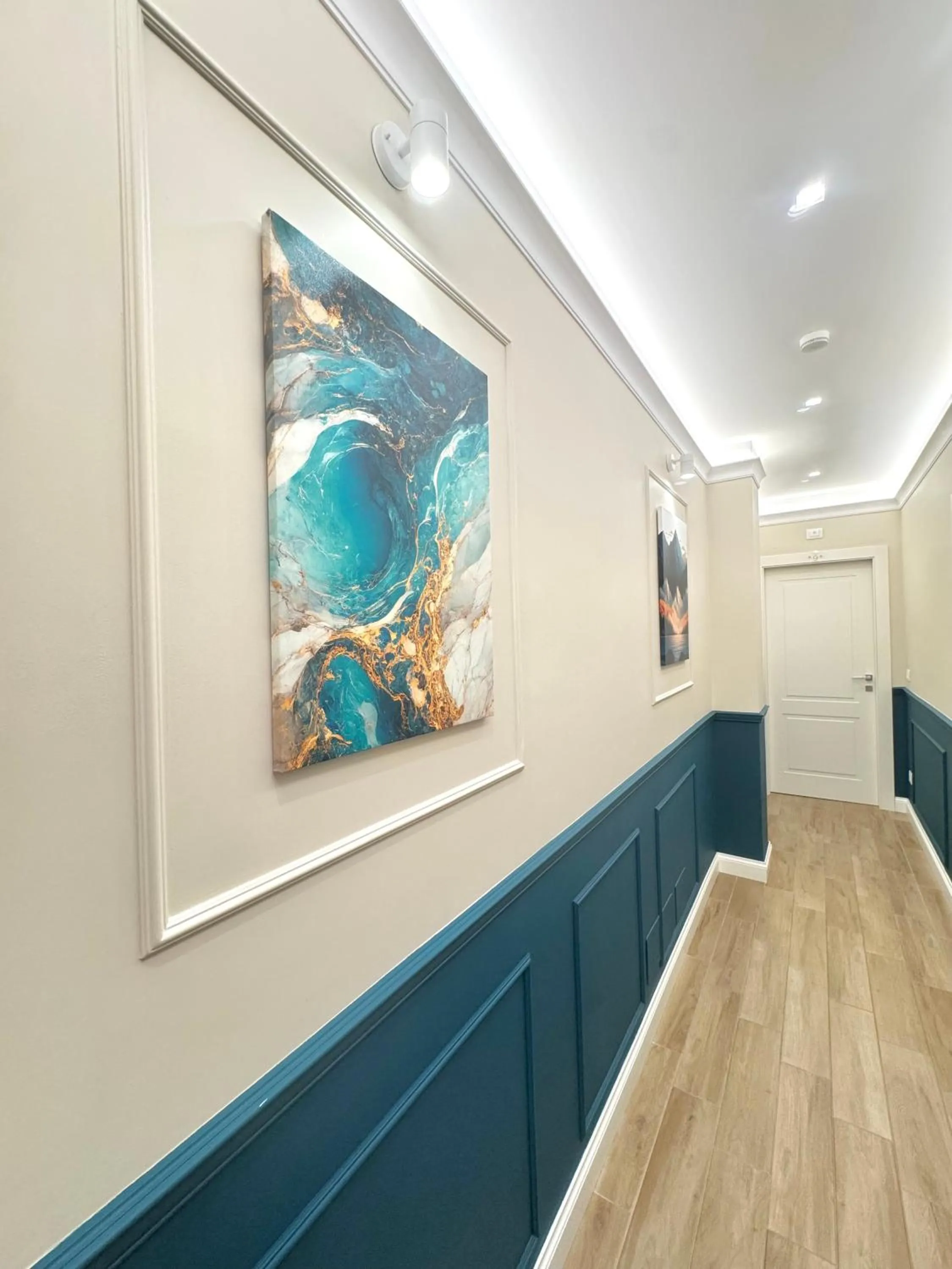 Staff in Charm Airport