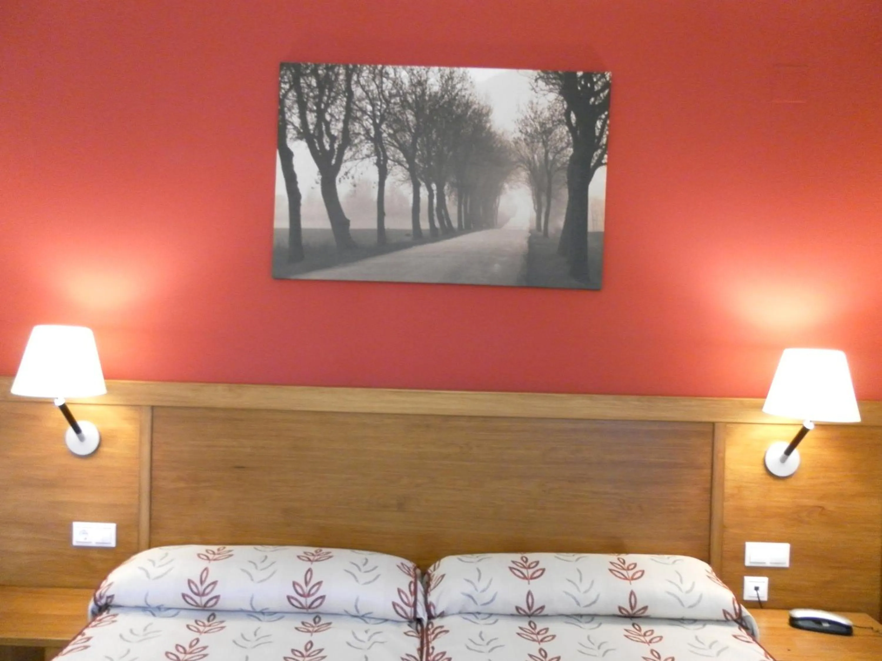 Bedroom, Bed in Hotel Milagros Rio Riaza