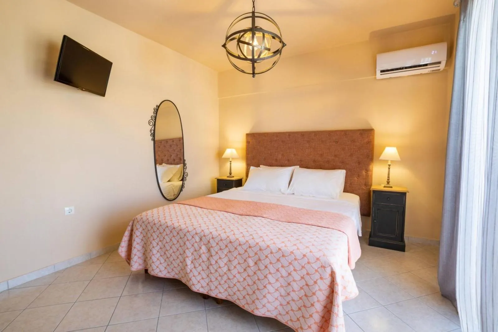 Bed in Elaia Villas