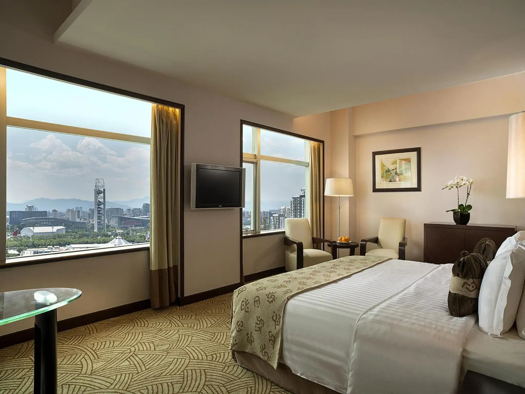 Bedroom, Bed in Celebrity International Grand Hotel Bedroom, Bed in Celebrity International Grand Hotel