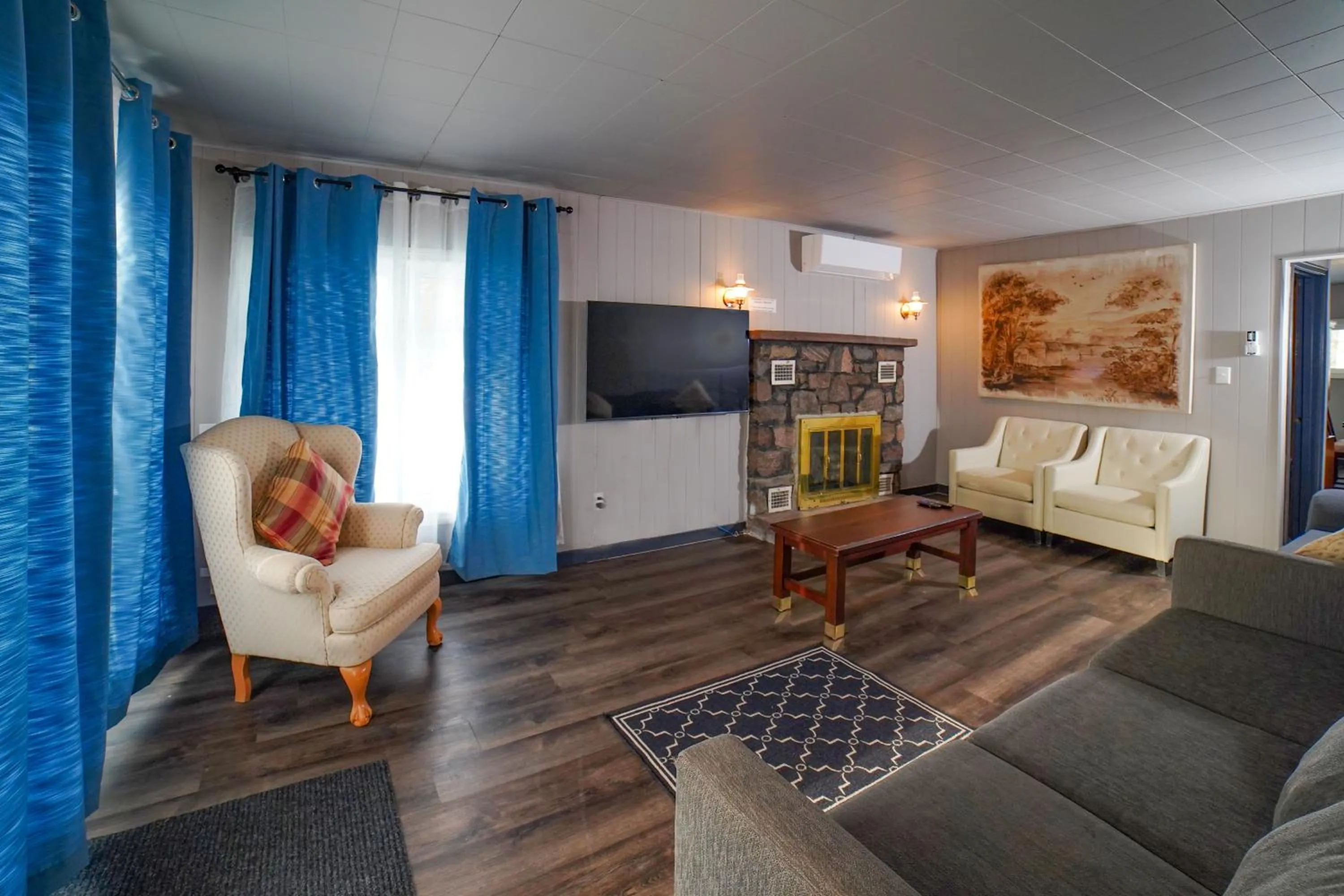 Glen Garry motel and cottages