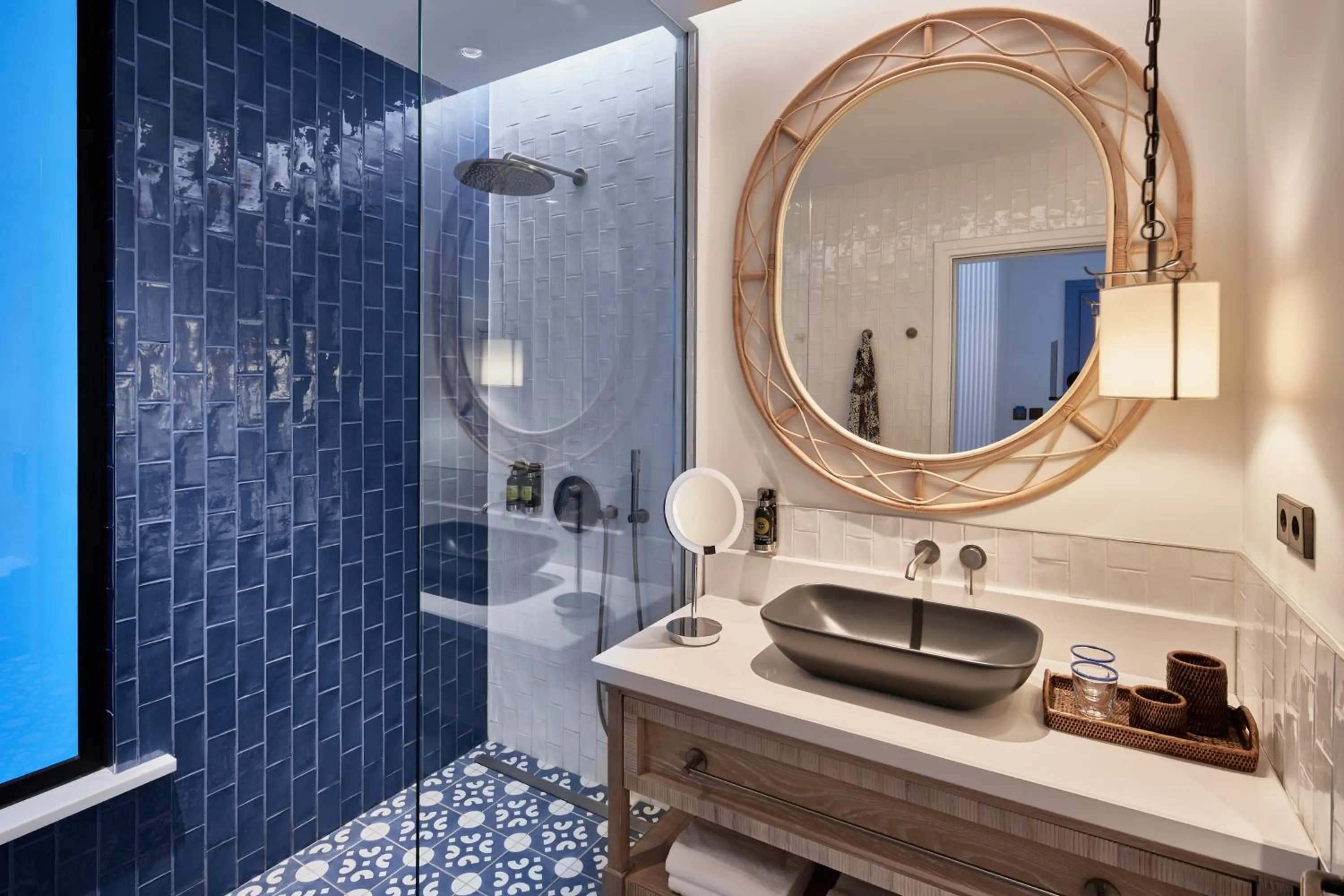 Shower in Seaside Los Jameos